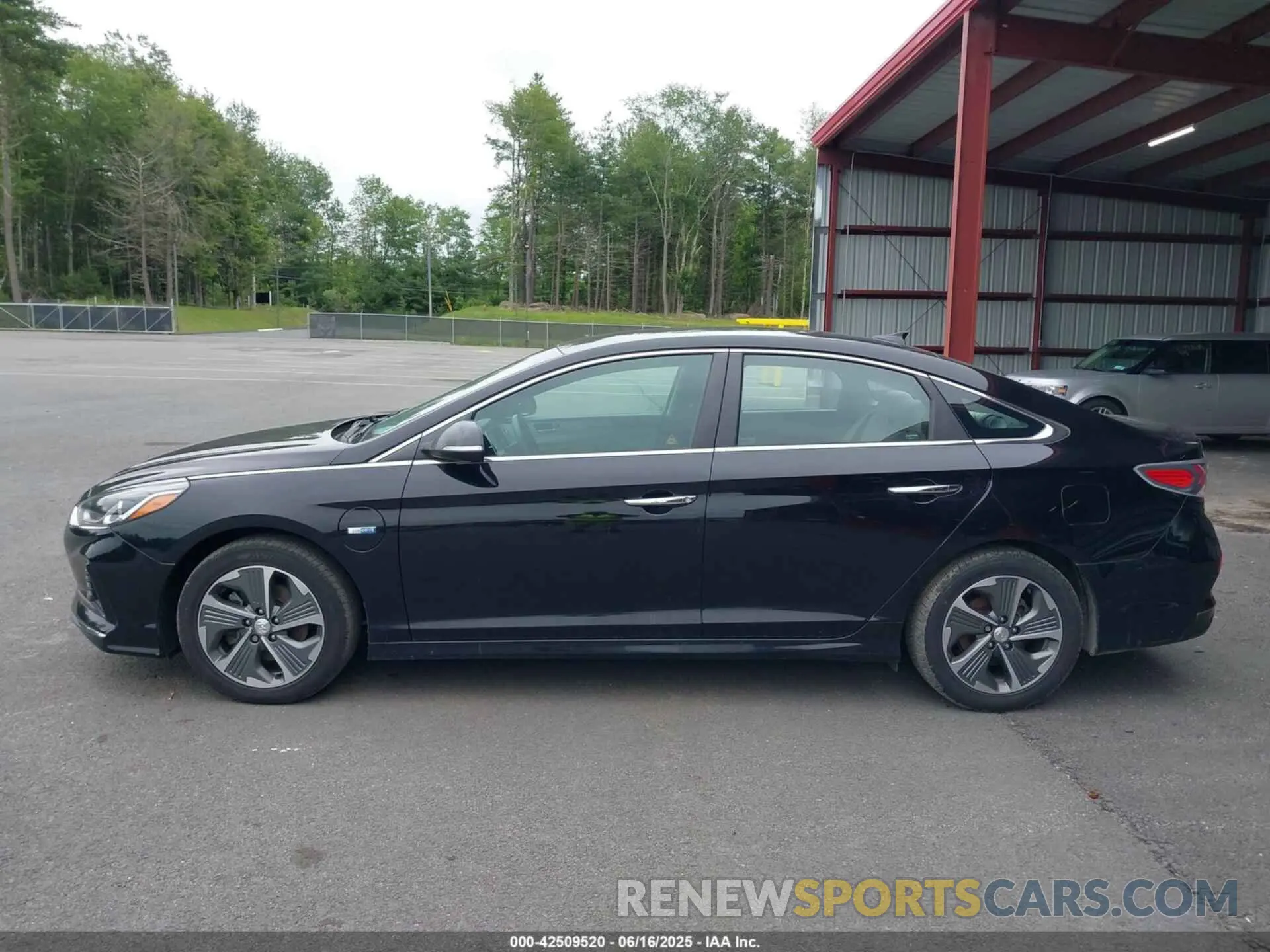 14 fotografías del automóvil dañado KMHE14L22KA093782 HYUNDAI SONATA PLUG-IN HYBRID 2019