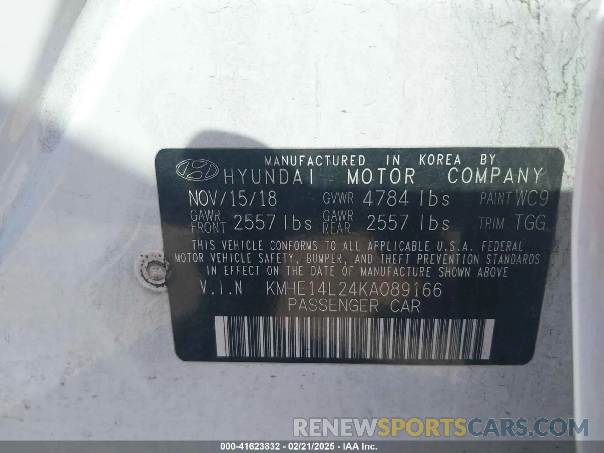9 fotografías del automóvil dañado KMHE14L24KA089166 HYUNDAI SONATA PLUG-IN HYBRID 2019
