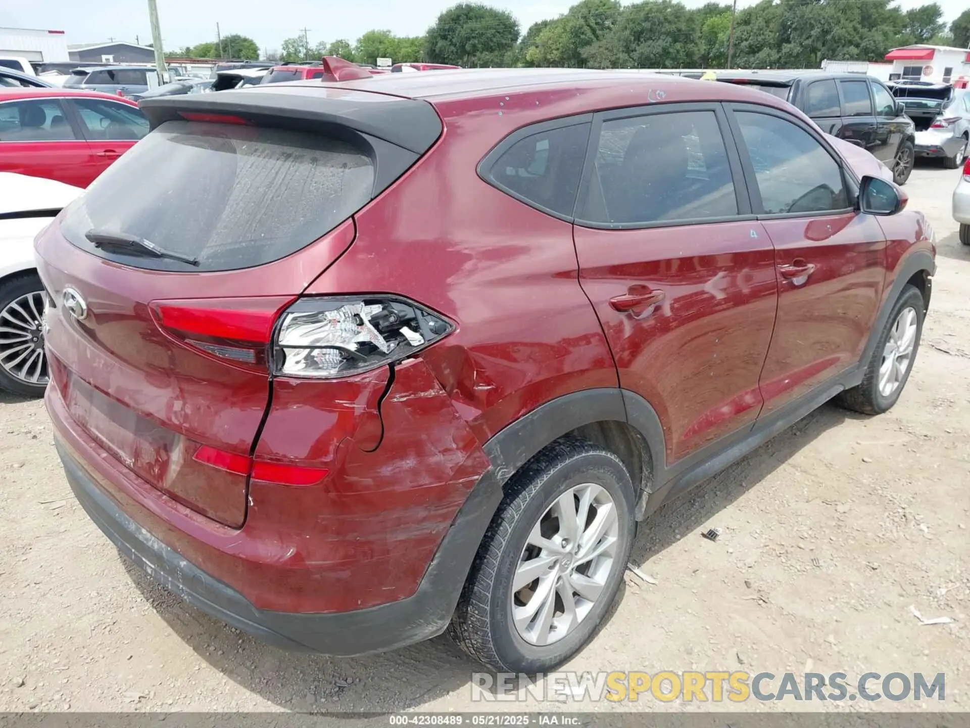 4 fotografías del automóvil dañado KM8J23A40KU067688 HYUNDAI TUCSON 2019