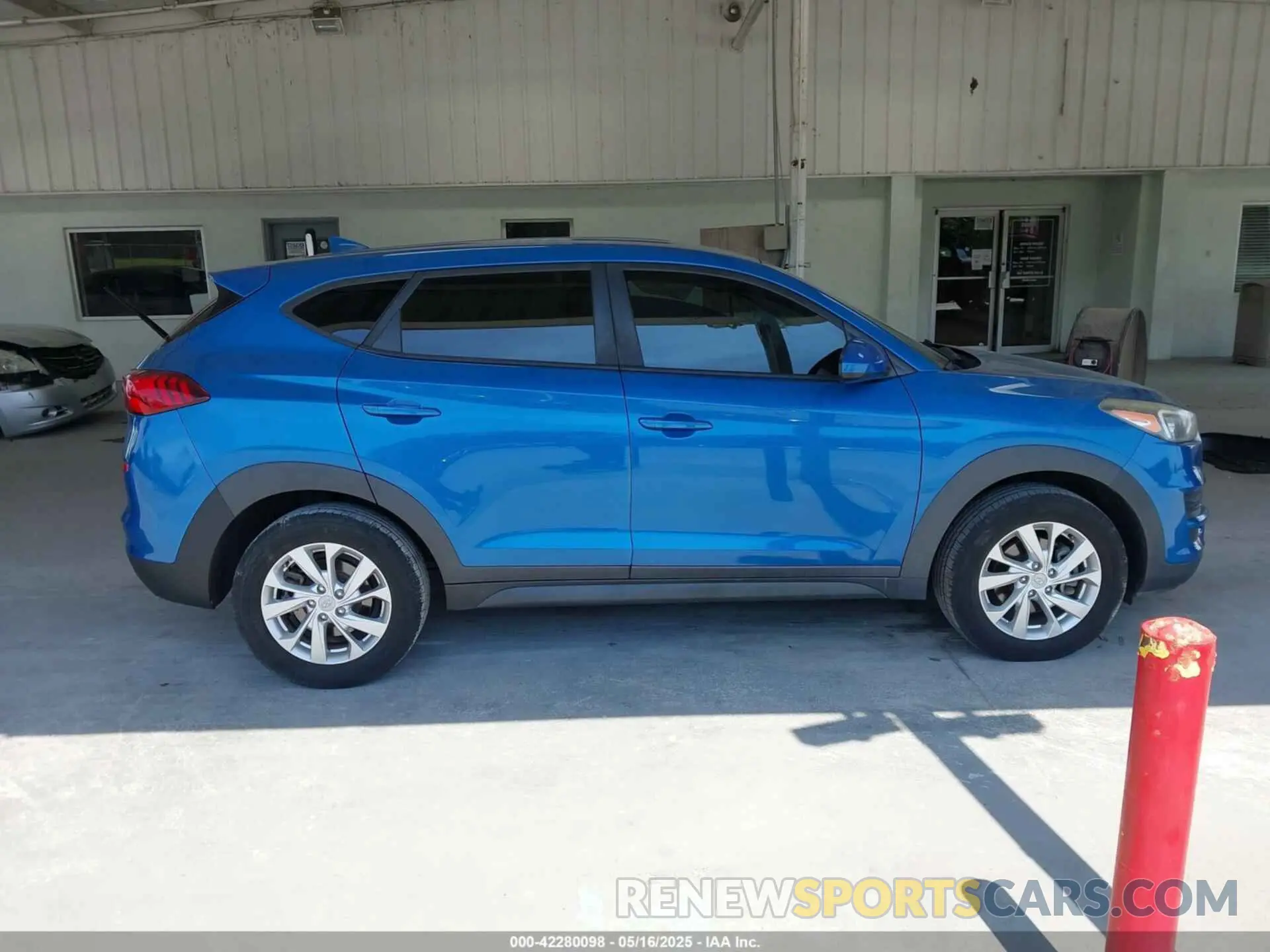 13 fotografías del automóvil dañado KM8J23A41KU957309 HYUNDAI TUCSON 2019