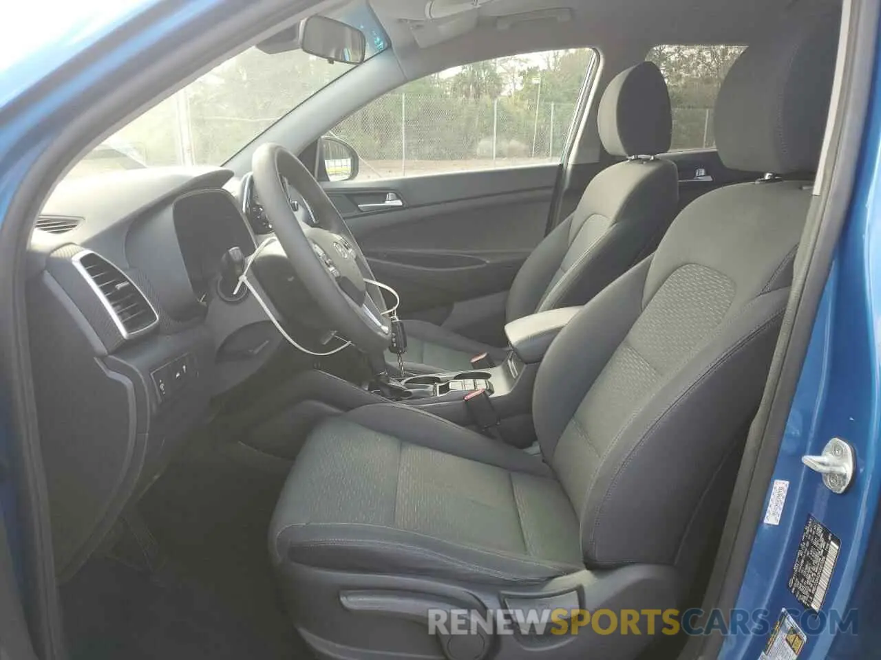 7 fotografías del automóvil dañado KM8J23A42KU007086 HYUNDAI TUCSON 2019