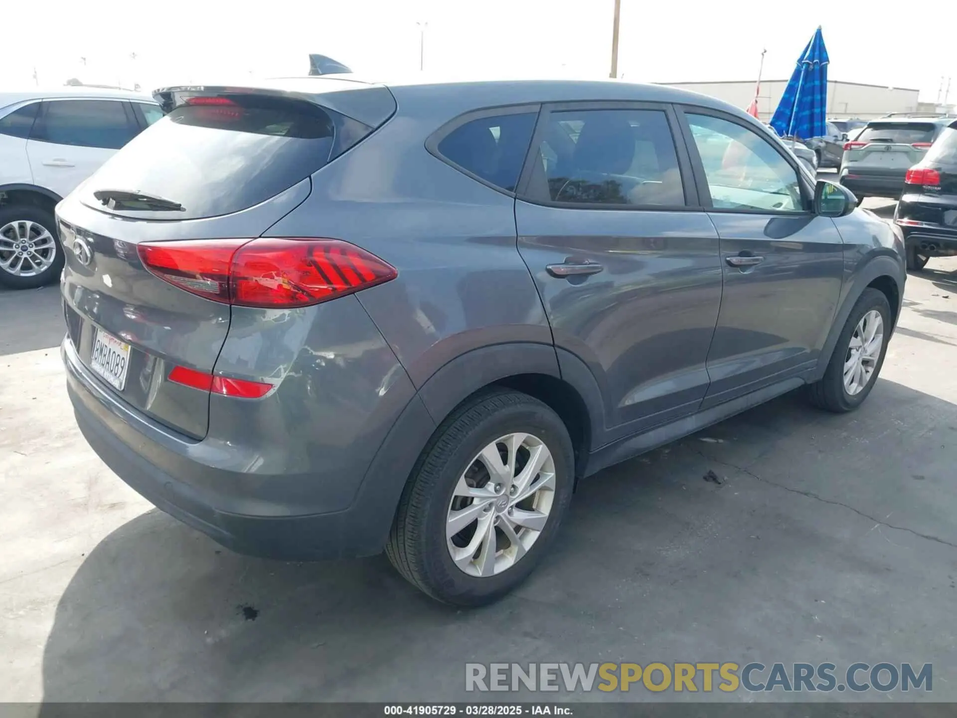 4 fotografías del automóvil dañado KM8J23A42KU079664 HYUNDAI TUCSON 2019