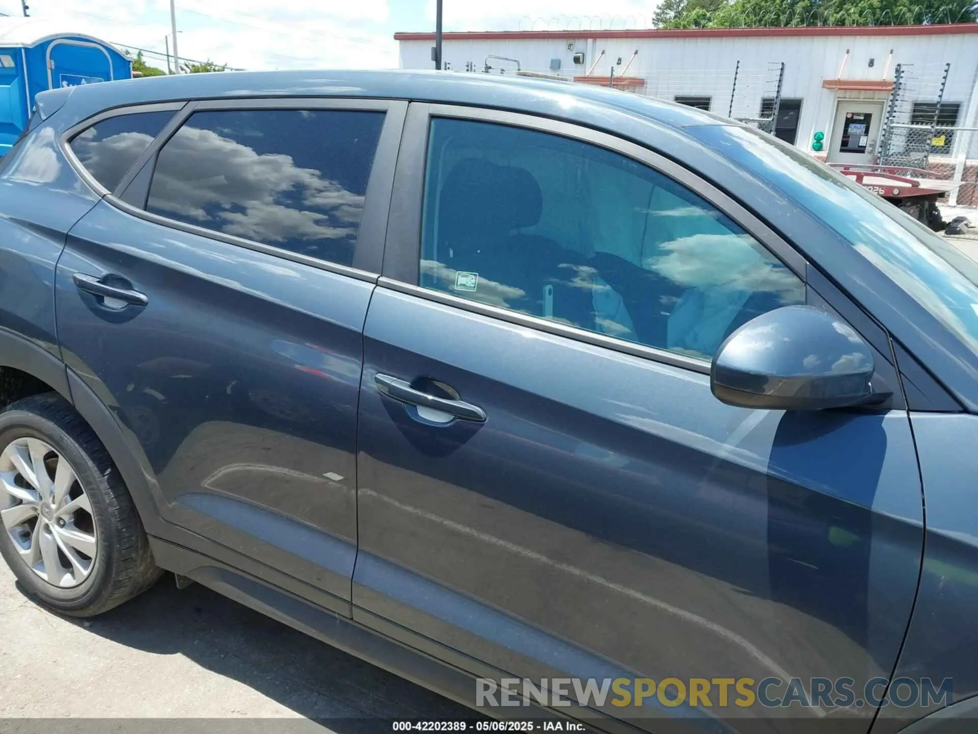 13 fotografías del automóvil dañado KM8J23A42KU920804 HYUNDAI TUCSON 2019