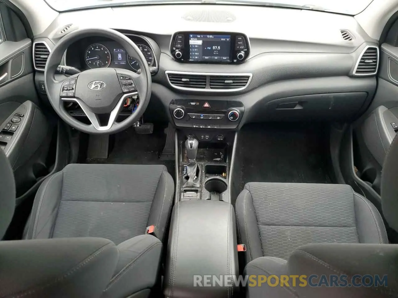 8 fotografías del automóvil dañado KM8J23A42KU956802 HYUNDAI TUCSON 2019