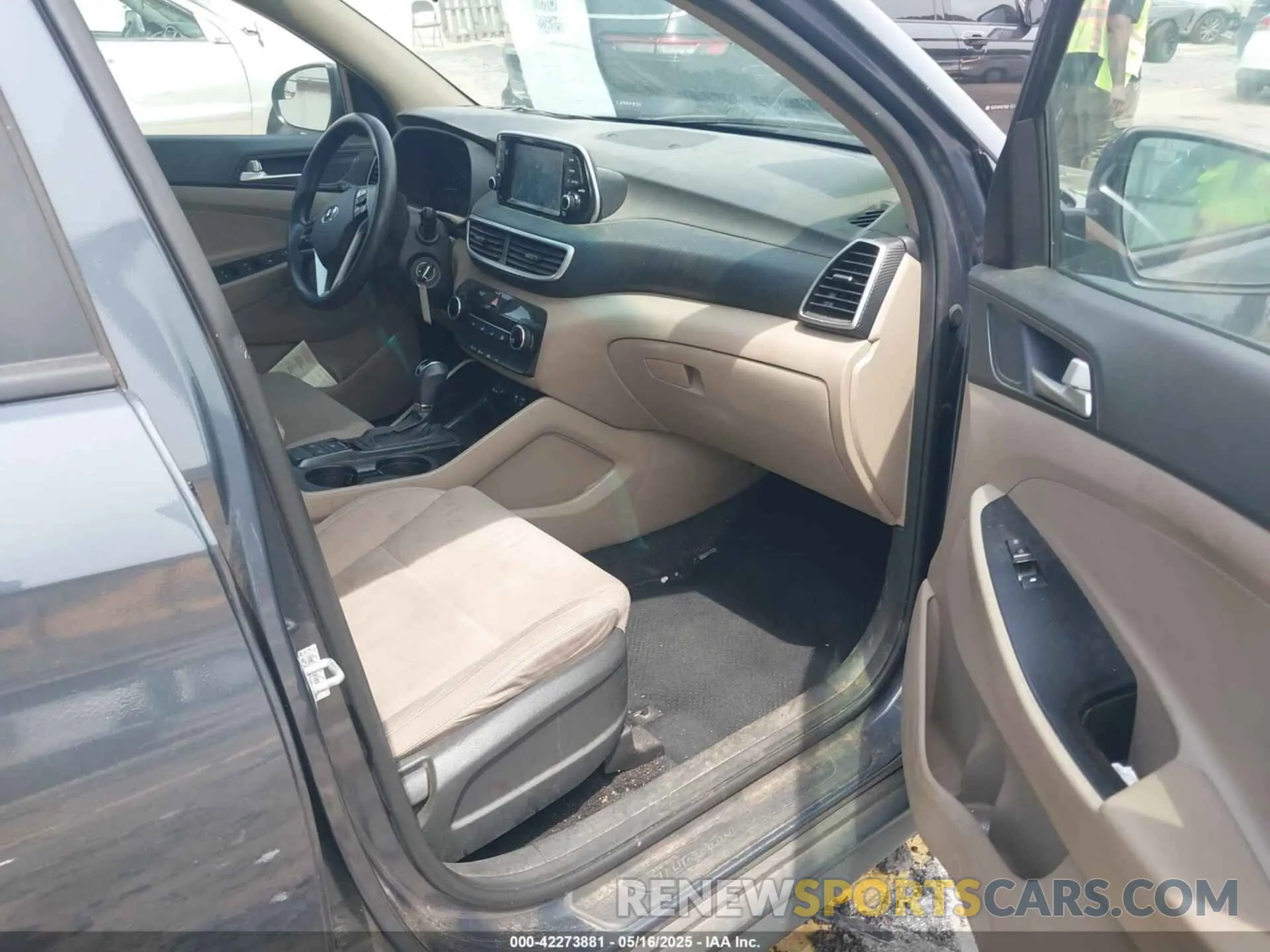 5 fotografías del automóvil dañado KM8J23A43KU037147 HYUNDAI TUCSON 2019