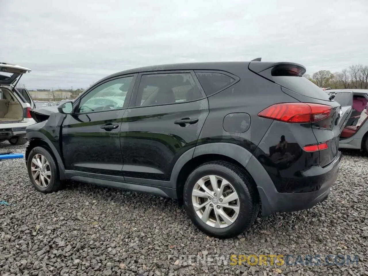 2 fotografías del automóvil dañado KM8J23A43KU841285 HYUNDAI TUCSON 2019
