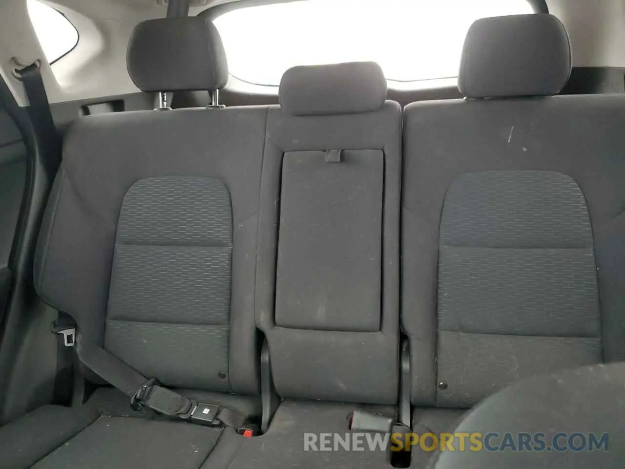 10 fotografías del automóvil dañado KM8J23A43KU859415 HYUNDAI TUCSON 2019