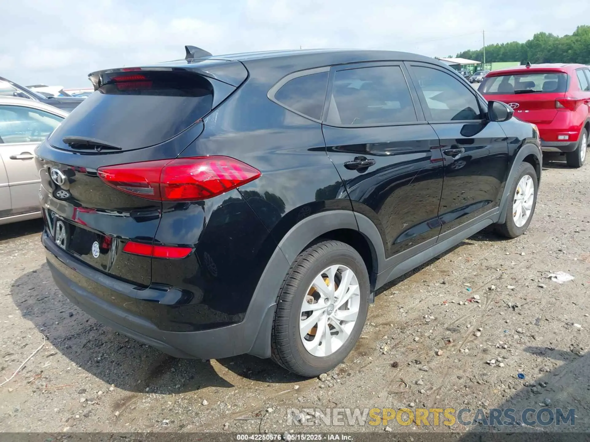 4 fotografías del automóvil dañado KM8J23A44KU055401 HYUNDAI TUCSON 2019