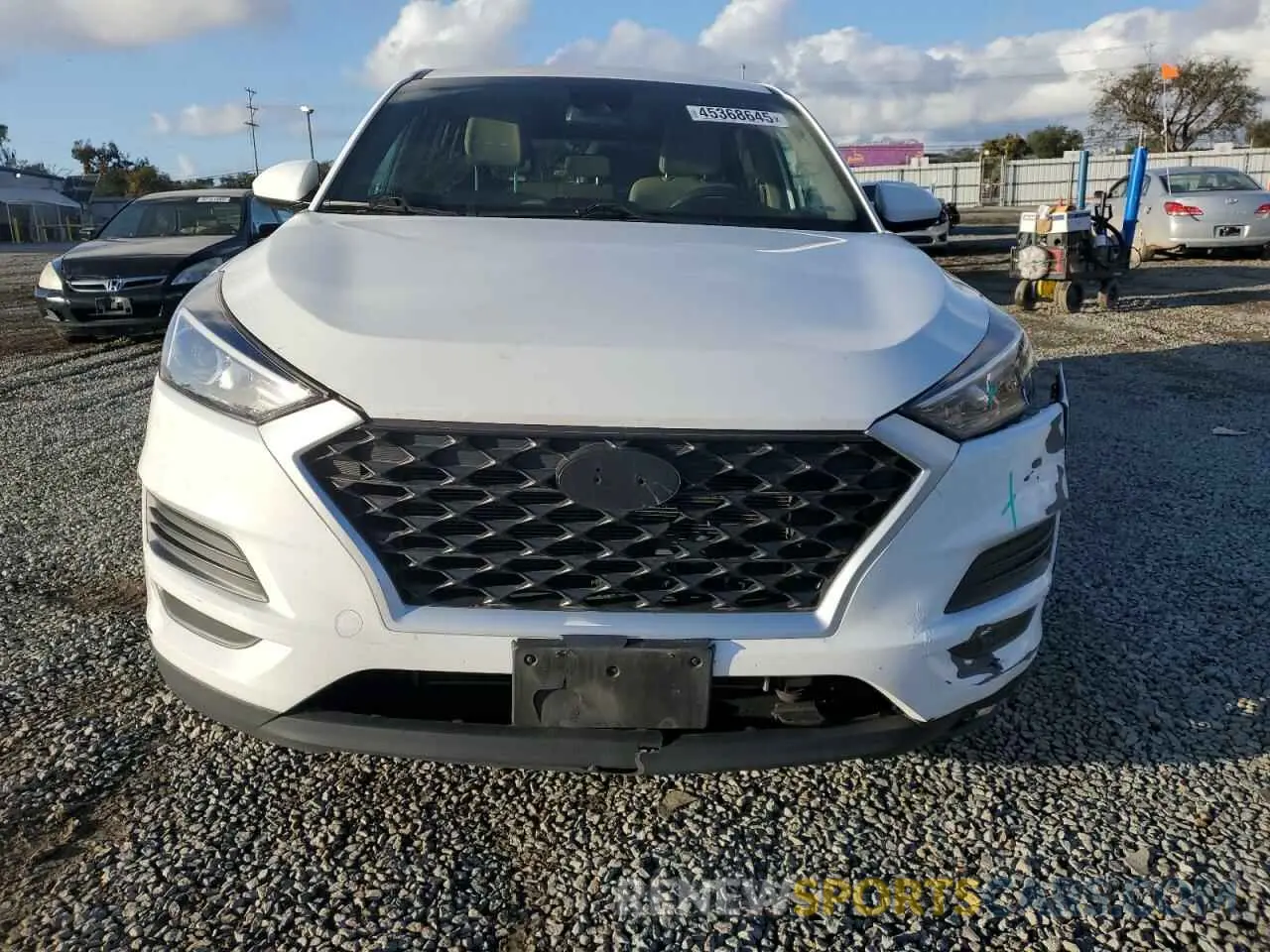 5 fotografías del automóvil dañado KM8J23A44KU056998 HYUNDAI TUCSON 2019
