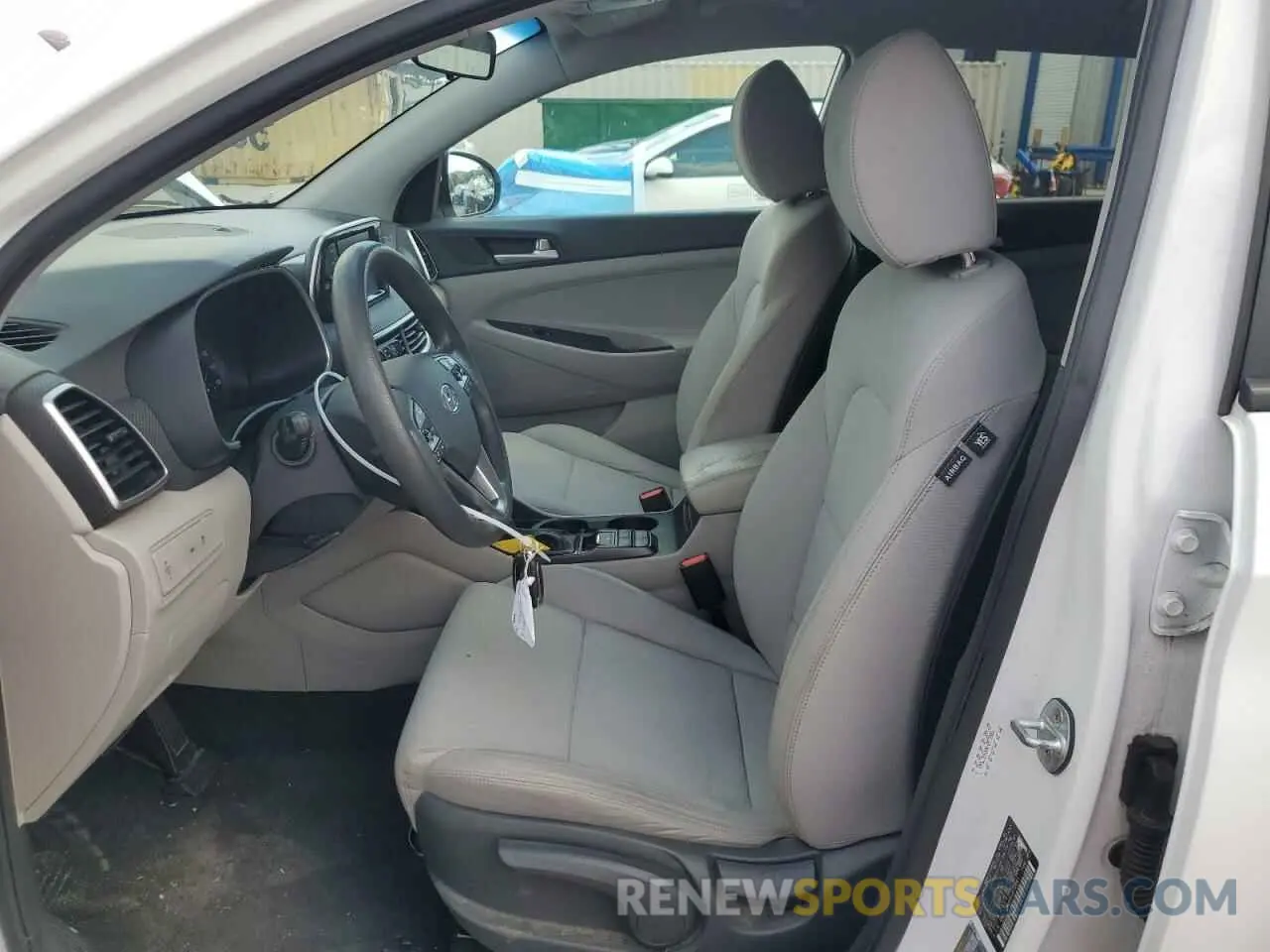 7 fotografías del automóvil dañado KM8J23A44KU872061 HYUNDAI TUCSON 2019