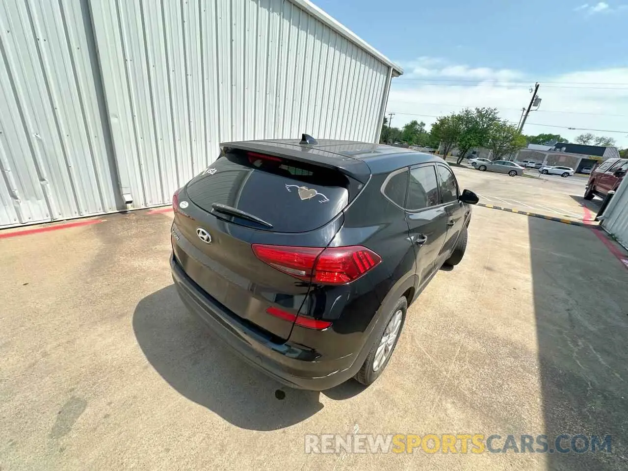 4 fotografías del automóvil dañado KM8J23A45KU007793 HYUNDAI TUCSON 2019