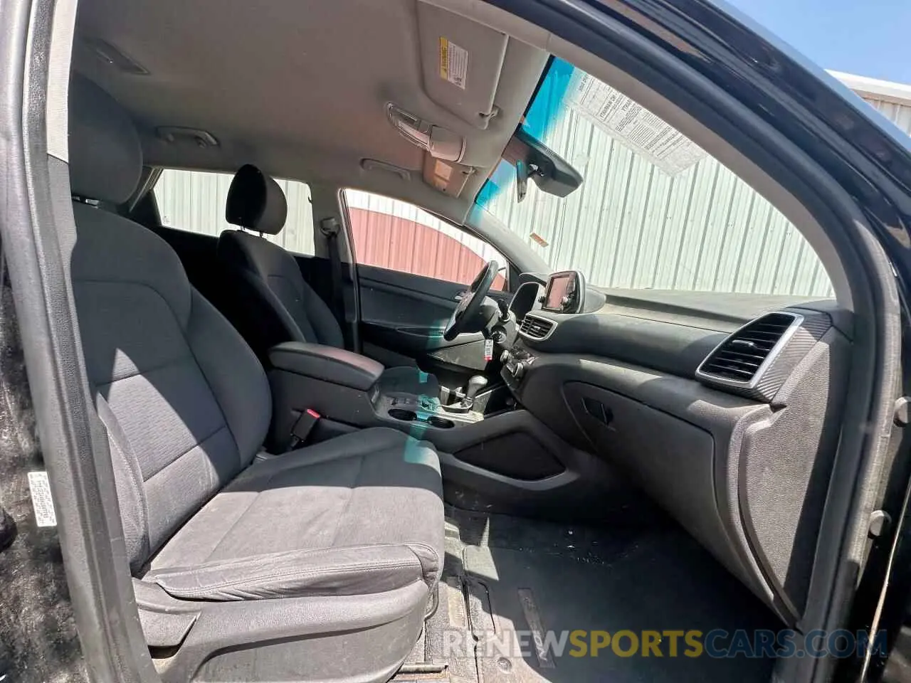 5 fotografías del automóvil dañado KM8J23A45KU007793 HYUNDAI TUCSON 2019