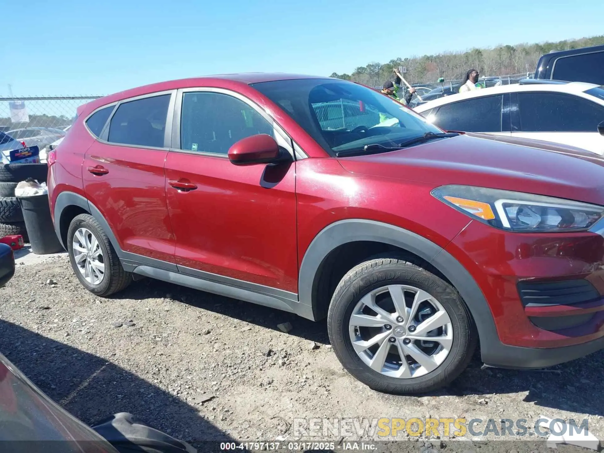 13 fotografías del automóvil dañado KM8J23A45KU931585 HYUNDAI TUCSON 2019