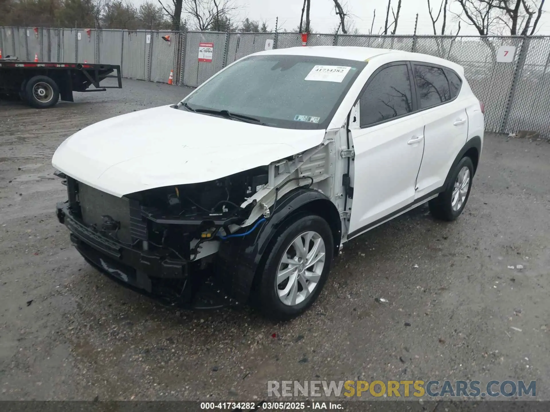2 fotografías del automóvil dañado KM8J23A45KU962903 HYUNDAI TUCSON 2019