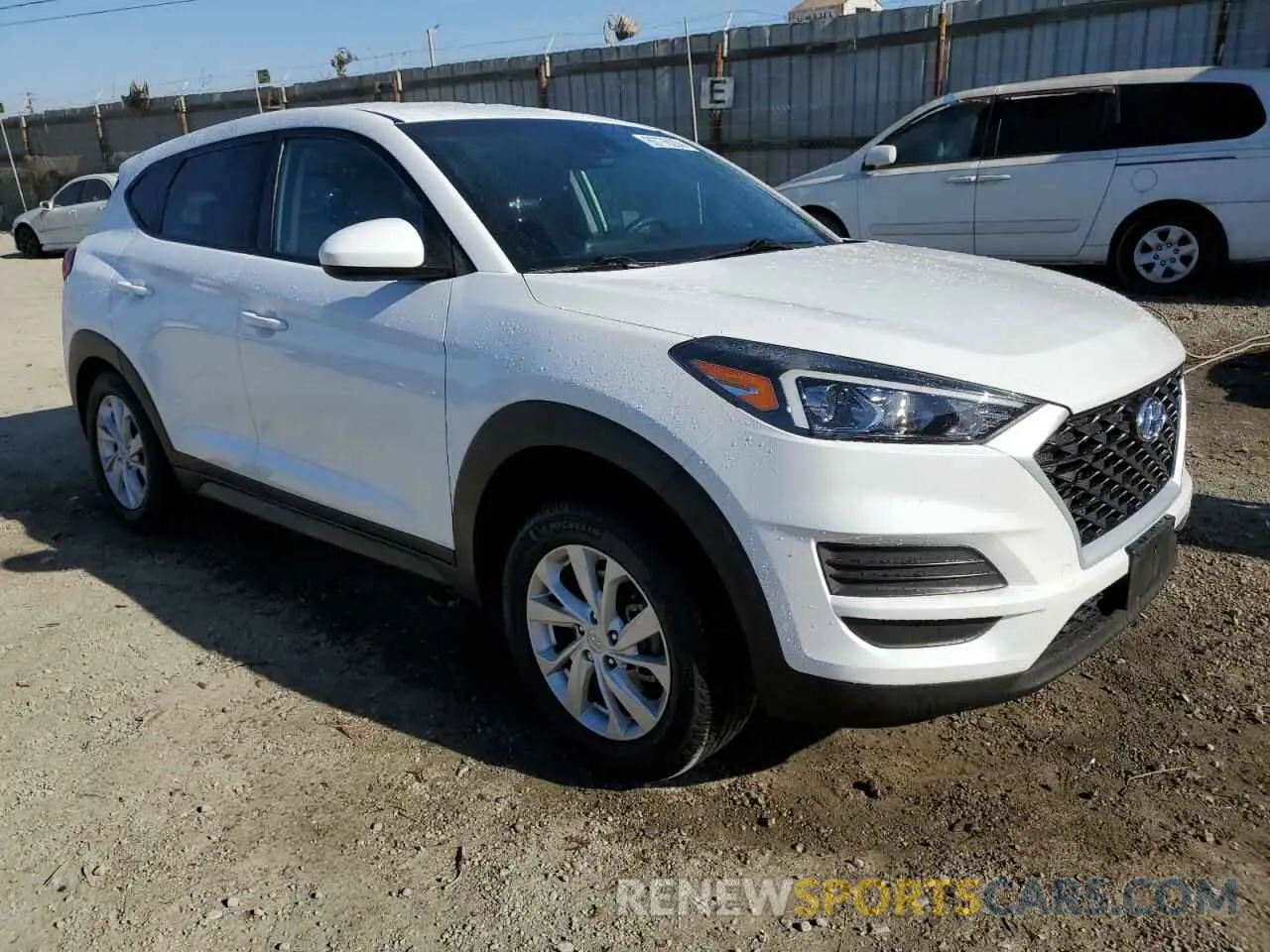 4 fotografías del automóvil dañado KM8J23A46KU019144 HYUNDAI TUCSON 2019