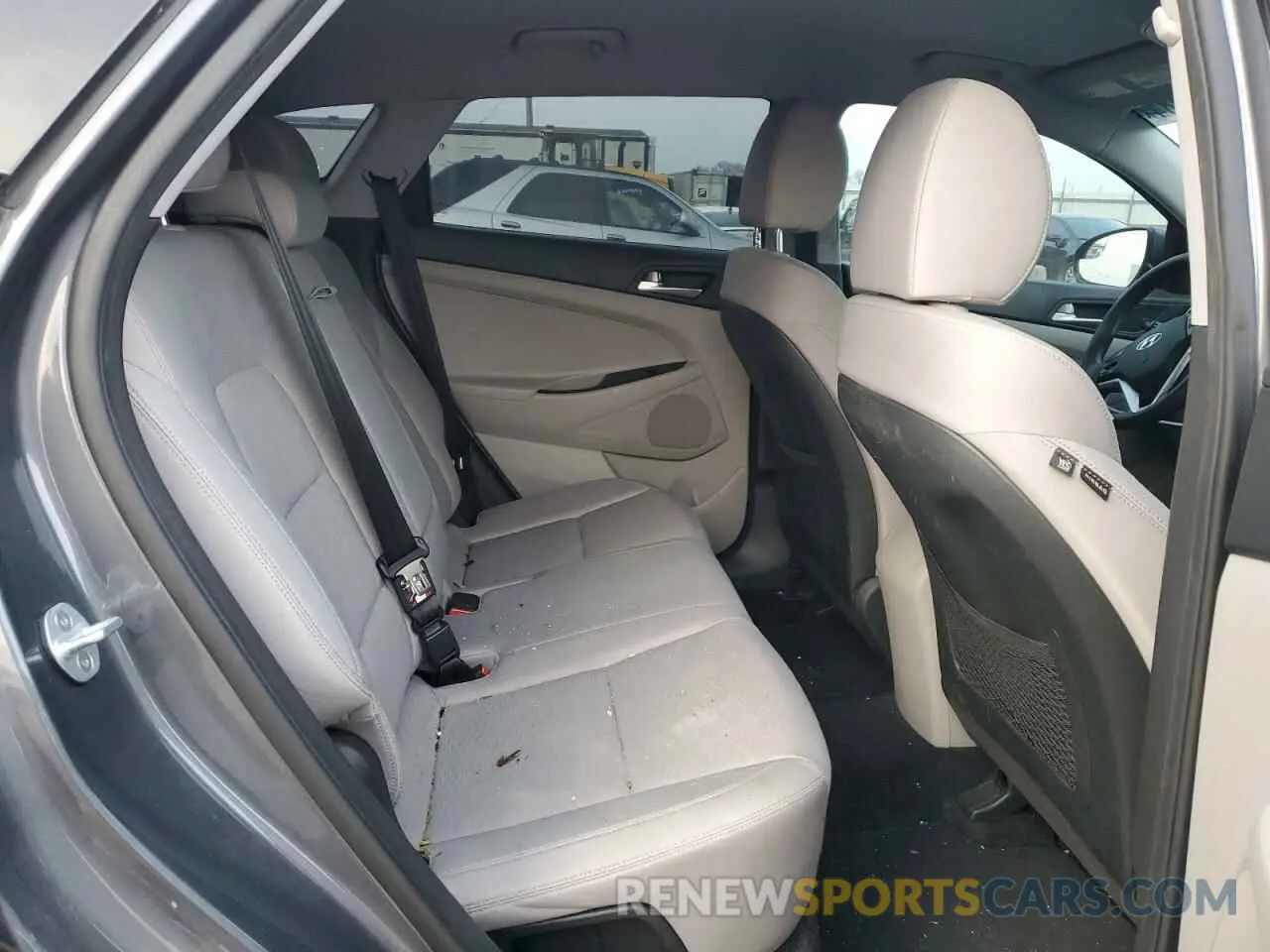 11 fotografías del automóvil dañado KM8J23A46KU023193 HYUNDAI TUCSON 2019