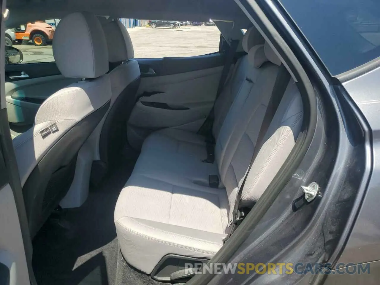 11 fotografías del automóvil dañado KM8J23A46KU026837 HYUNDAI TUCSON 2019