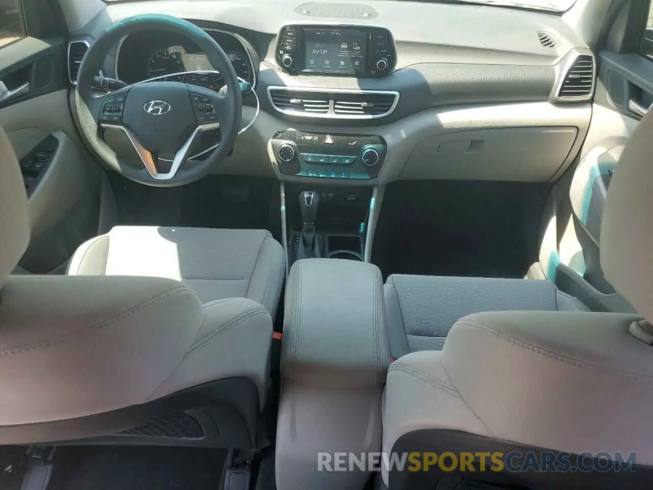 8 fotografías del automóvil dañado KM8J23A46KU026837 HYUNDAI TUCSON 2019