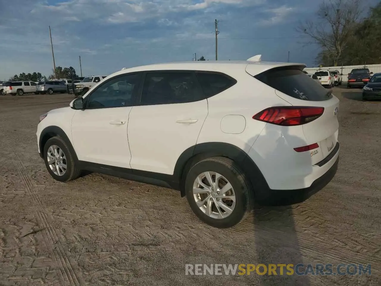 2 fotografías del automóvil dañado KM8J23A46KU031522 HYUNDAI TUCSON 2019