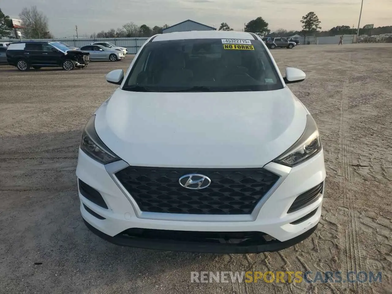 5 fotografías del automóvil dañado KM8J23A46KU031522 HYUNDAI TUCSON 2019