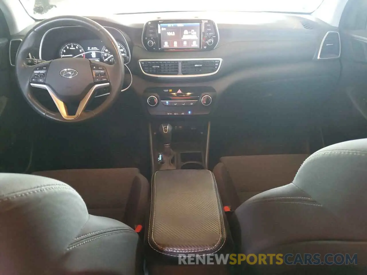 8 fotografías del automóvil dañado KM8J23A46KU974798 HYUNDAI TUCSON 2019