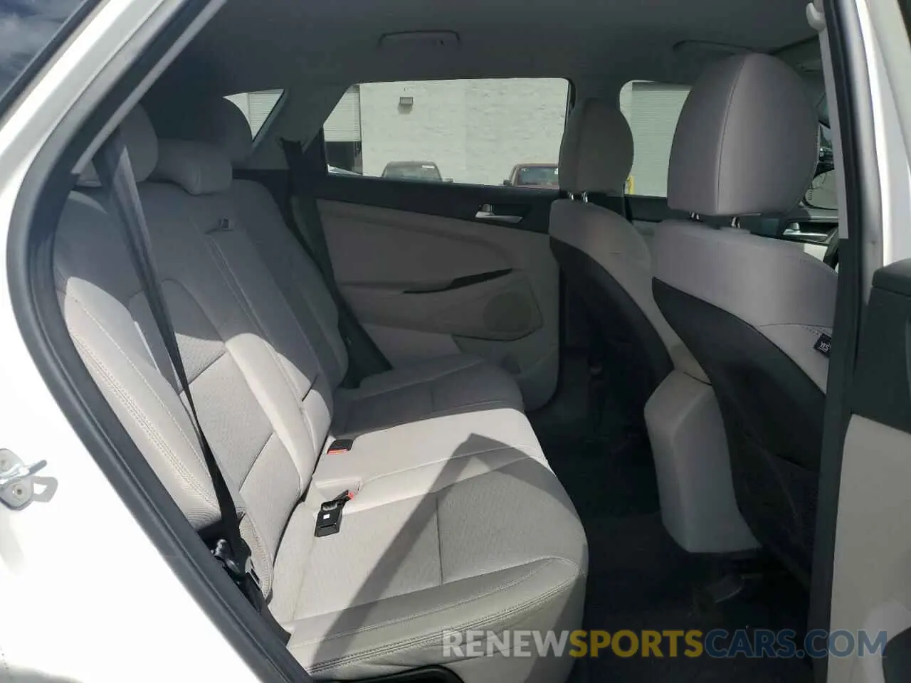 11 fotografías del automóvil dañado KM8J23A47KU898847 HYUNDAI TUCSON 2019