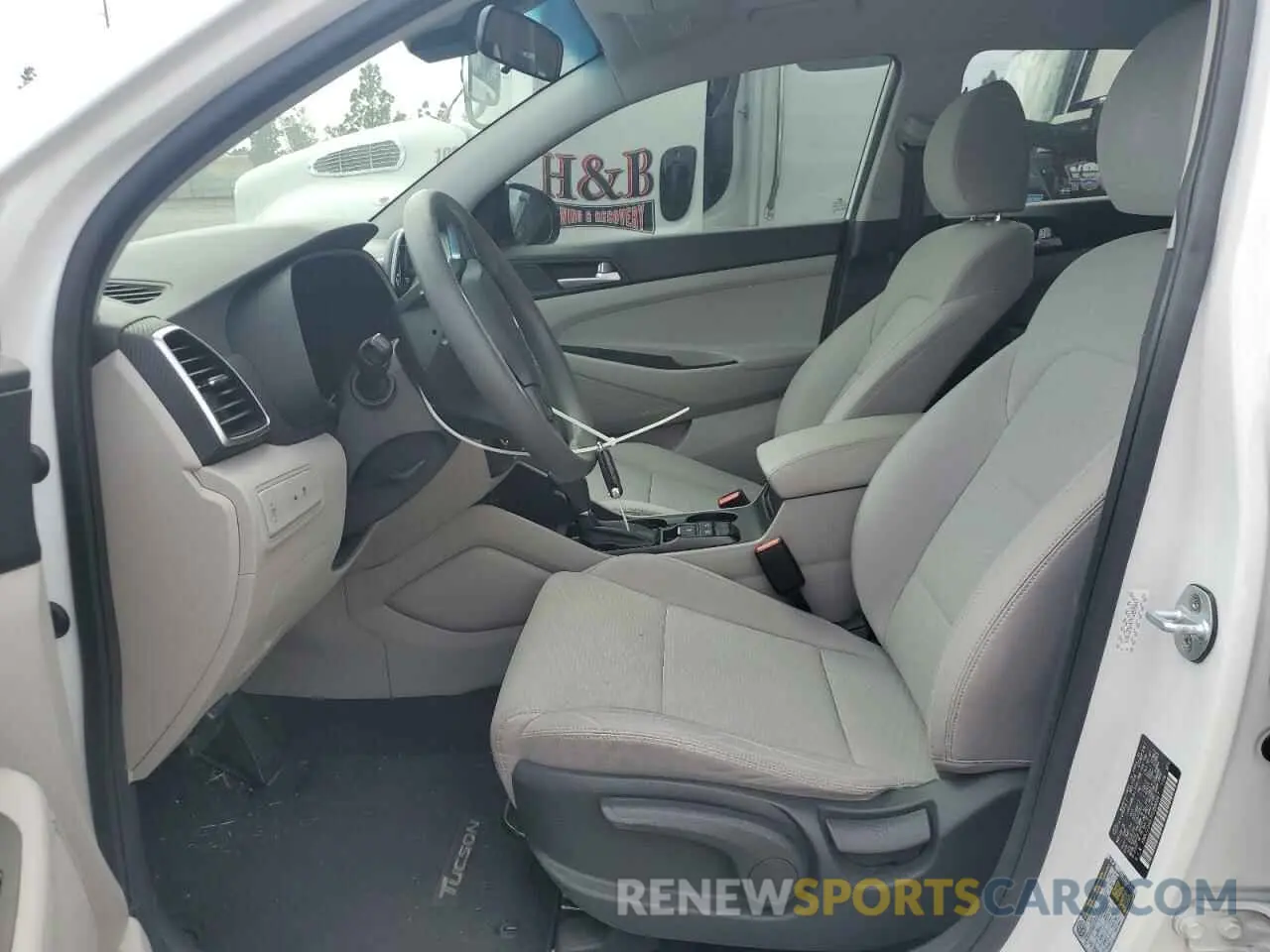 7 fotografías del automóvil dañado KM8J23A47KU898847 HYUNDAI TUCSON 2019
