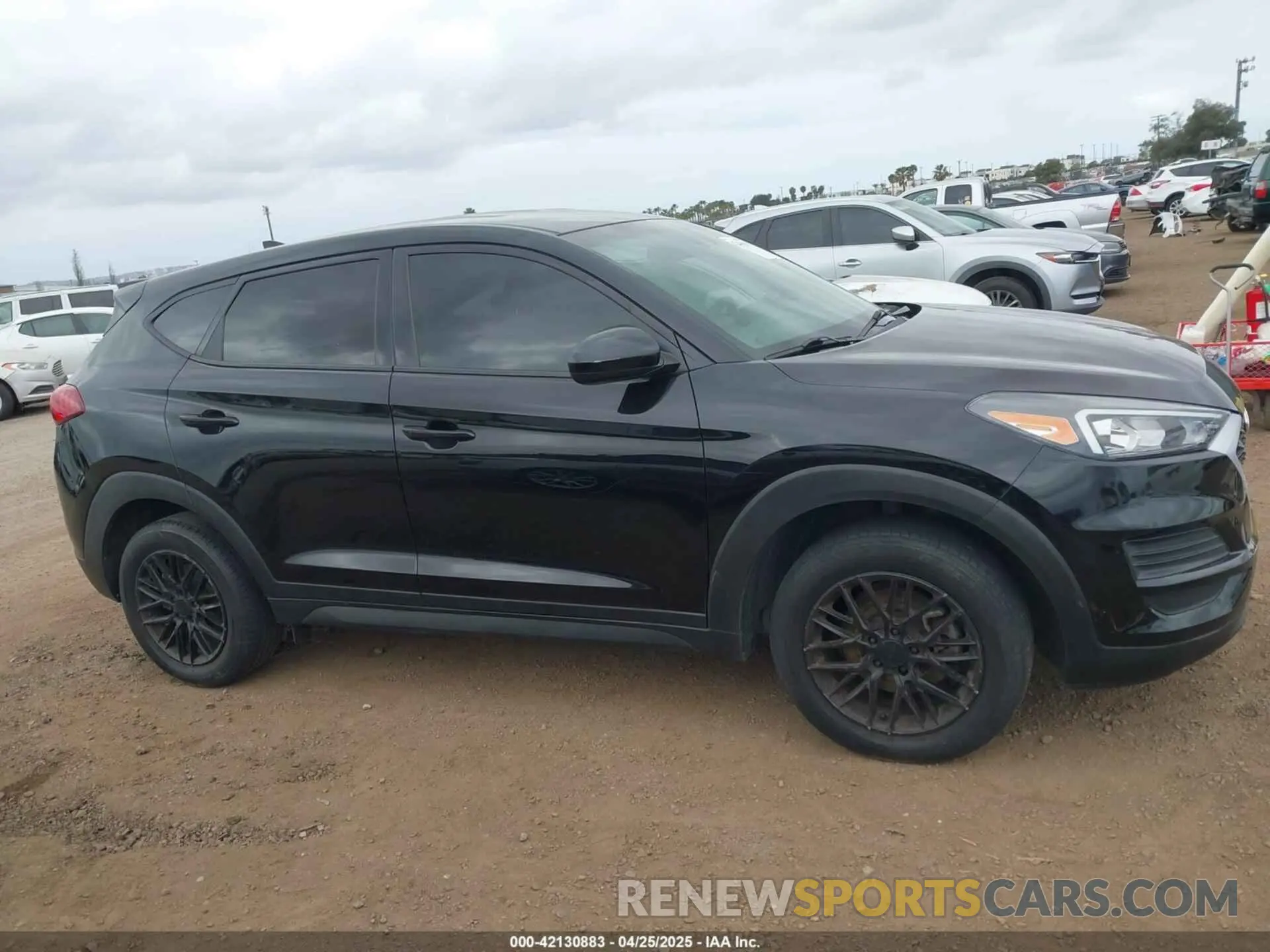 13 fotografías del automóvil dañado KM8J23A47KU938134 HYUNDAI TUCSON 2019