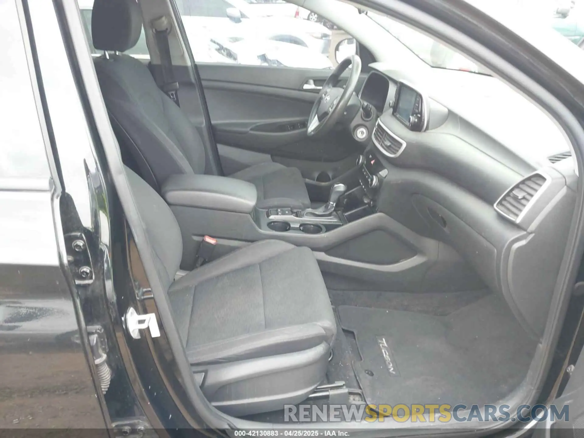 5 fotografías del automóvil dañado KM8J23A47KU938134 HYUNDAI TUCSON 2019
