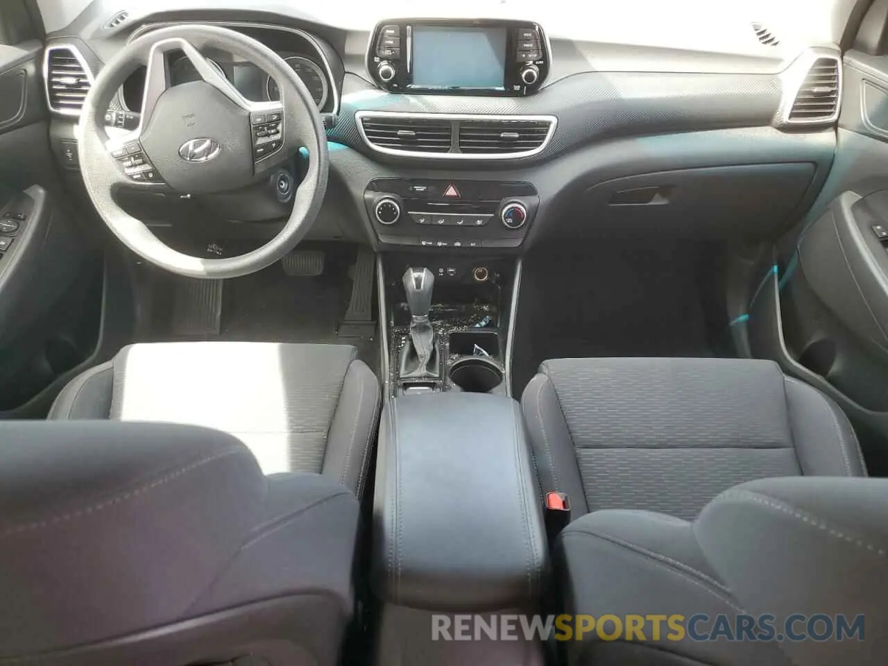 8 fotografías del automóvil dañado KM8J23A47KU974924 HYUNDAI TUCSON 2019