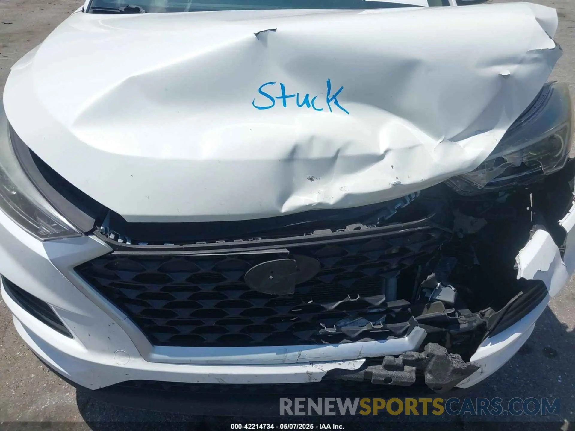 10 fotografías del automóvil dañado KM8J23A48KU055515 HYUNDAI TUCSON 2019
