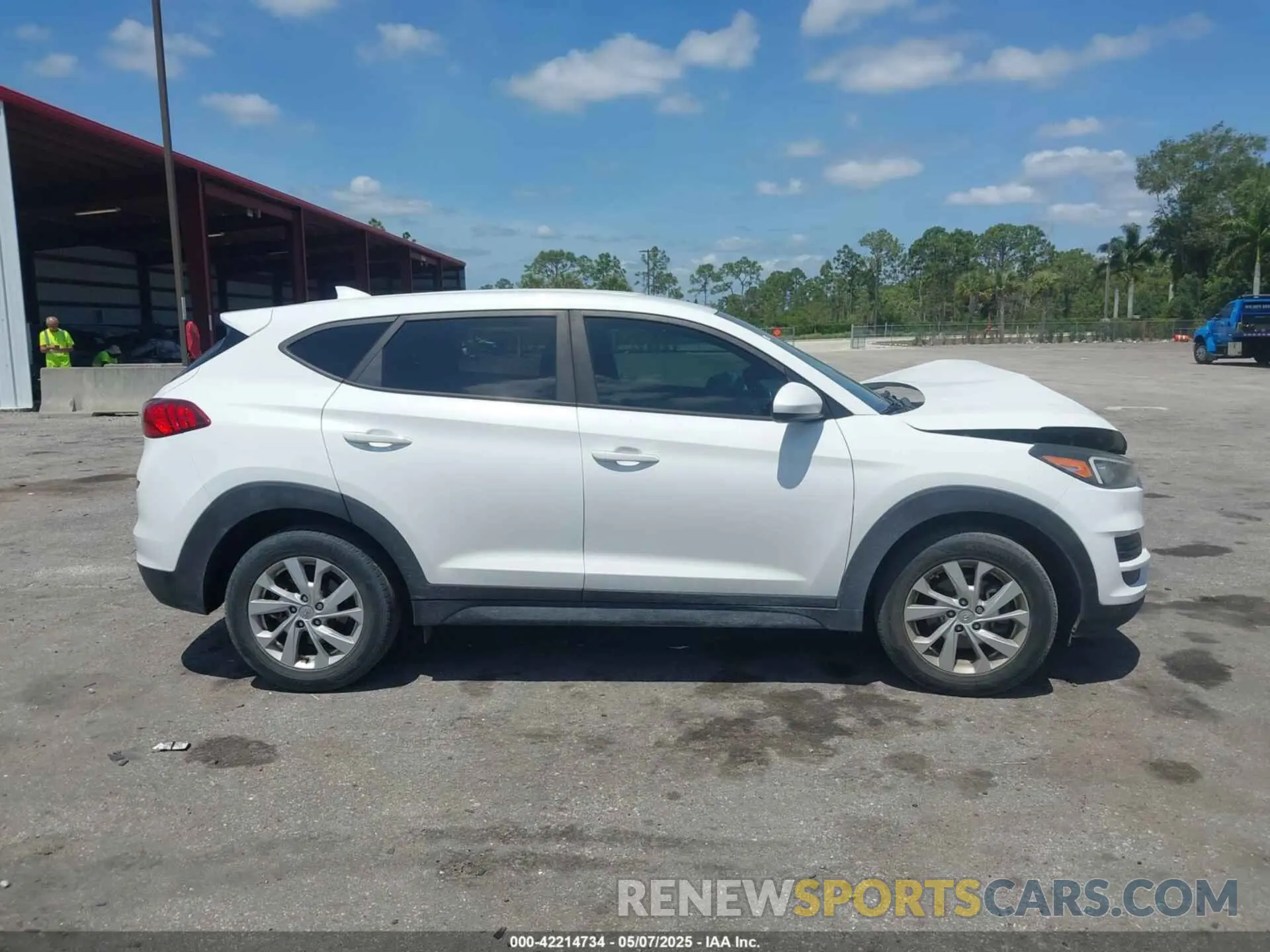 13 fotografías del automóvil dañado KM8J23A48KU055515 HYUNDAI TUCSON 2019