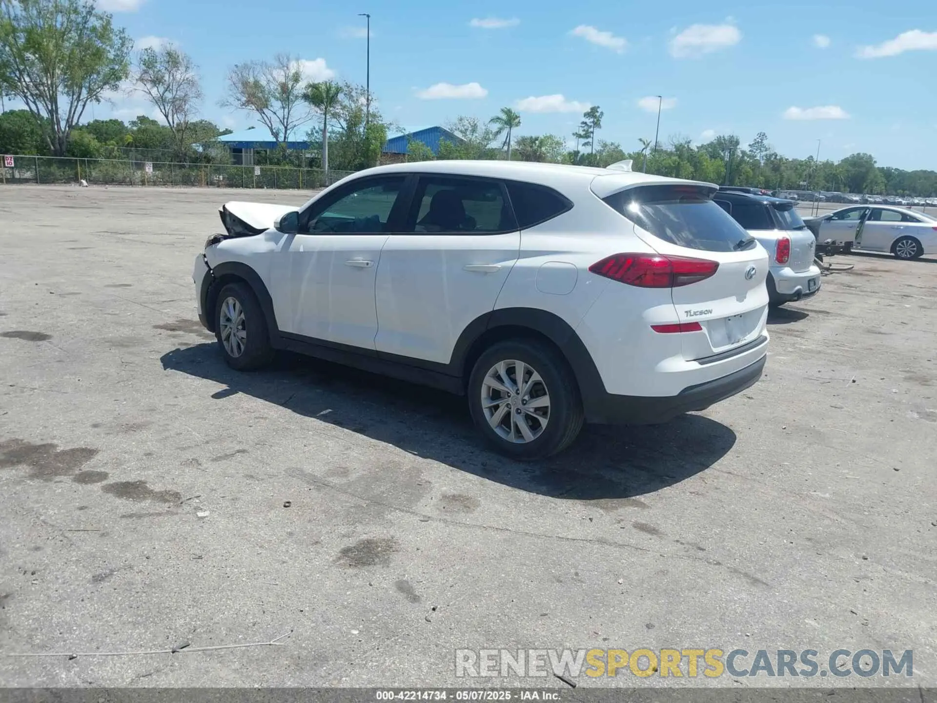 3 fotografías del automóvil dañado KM8J23A48KU055515 HYUNDAI TUCSON 2019