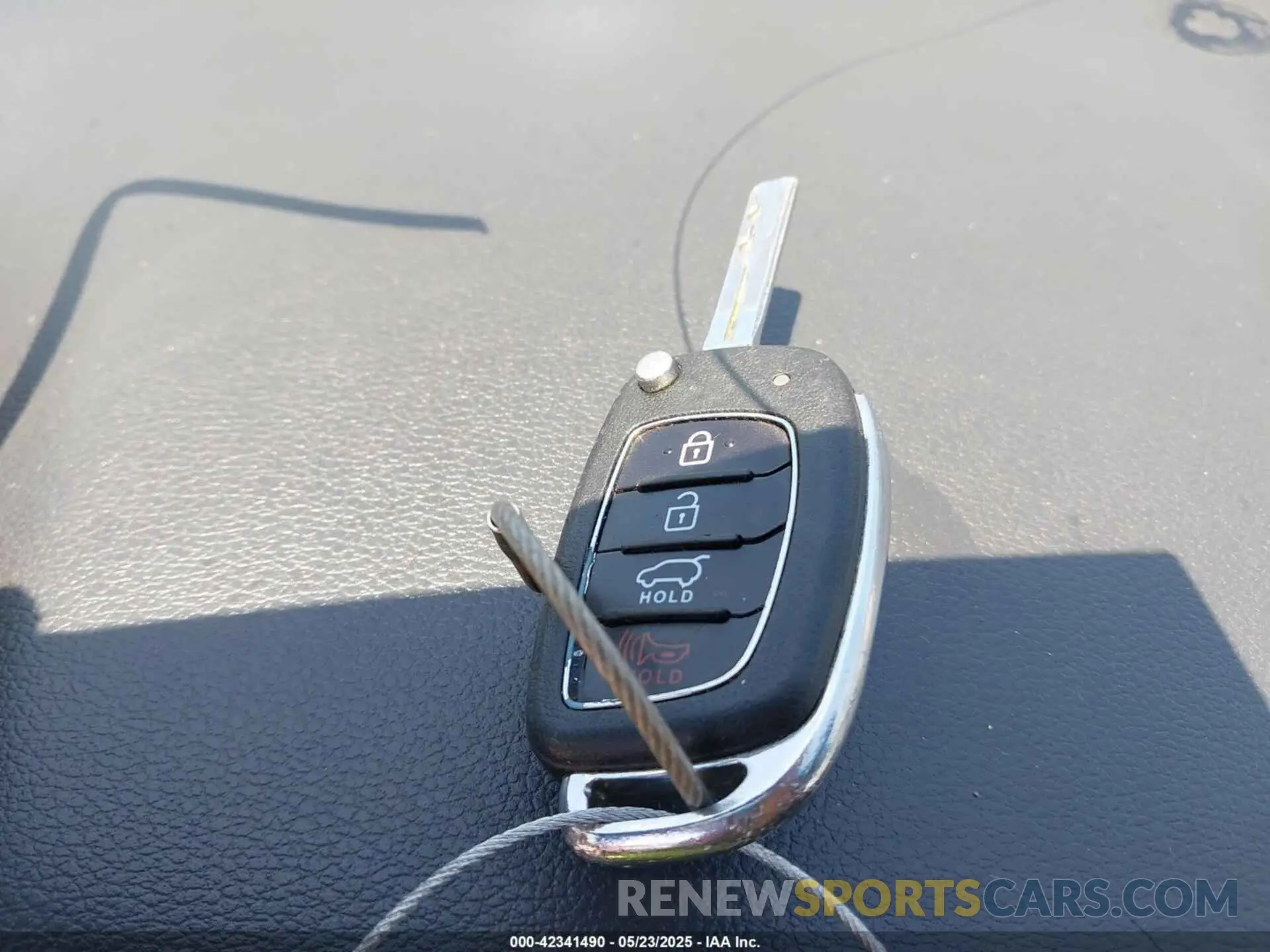 11 fotografías del automóvil dañado KM8J23A48KU894712 HYUNDAI TUCSON 2019