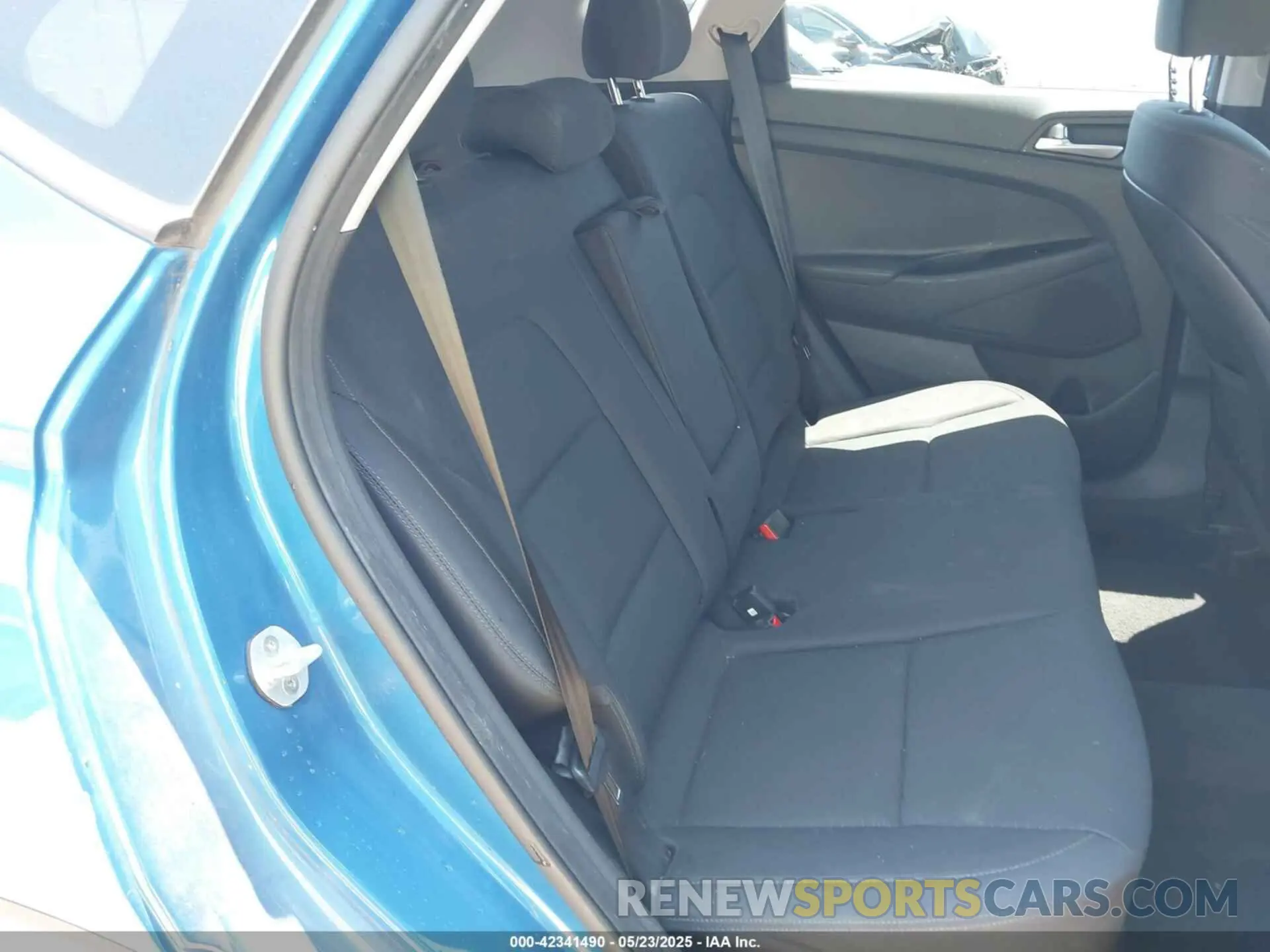 8 fotografías del automóvil dañado KM8J23A48KU894712 HYUNDAI TUCSON 2019