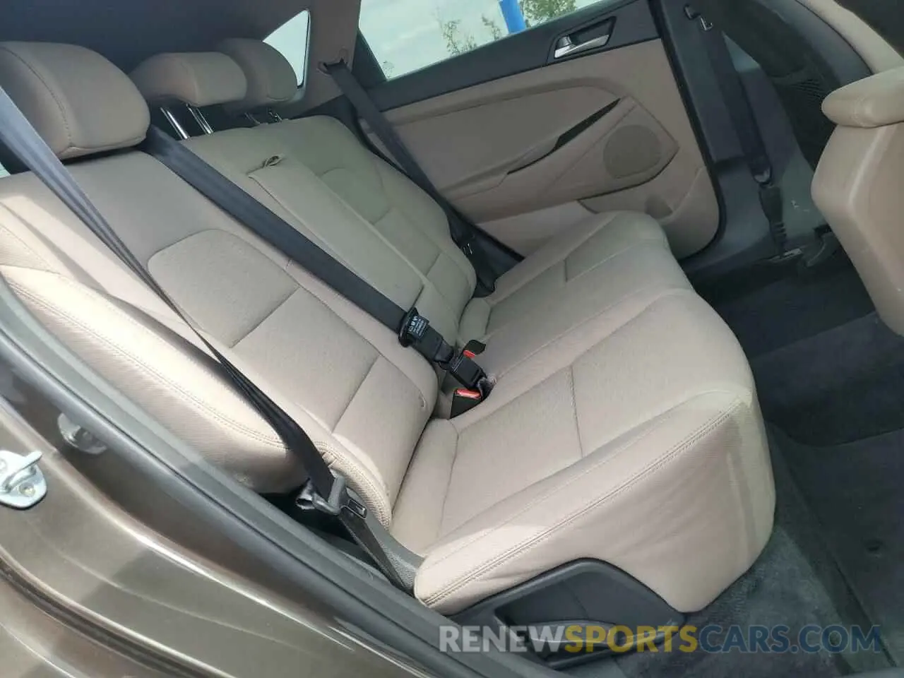 11 fotografías del automóvil dañado KM8J23A49KU008364 HYUNDAI TUCSON 2019
