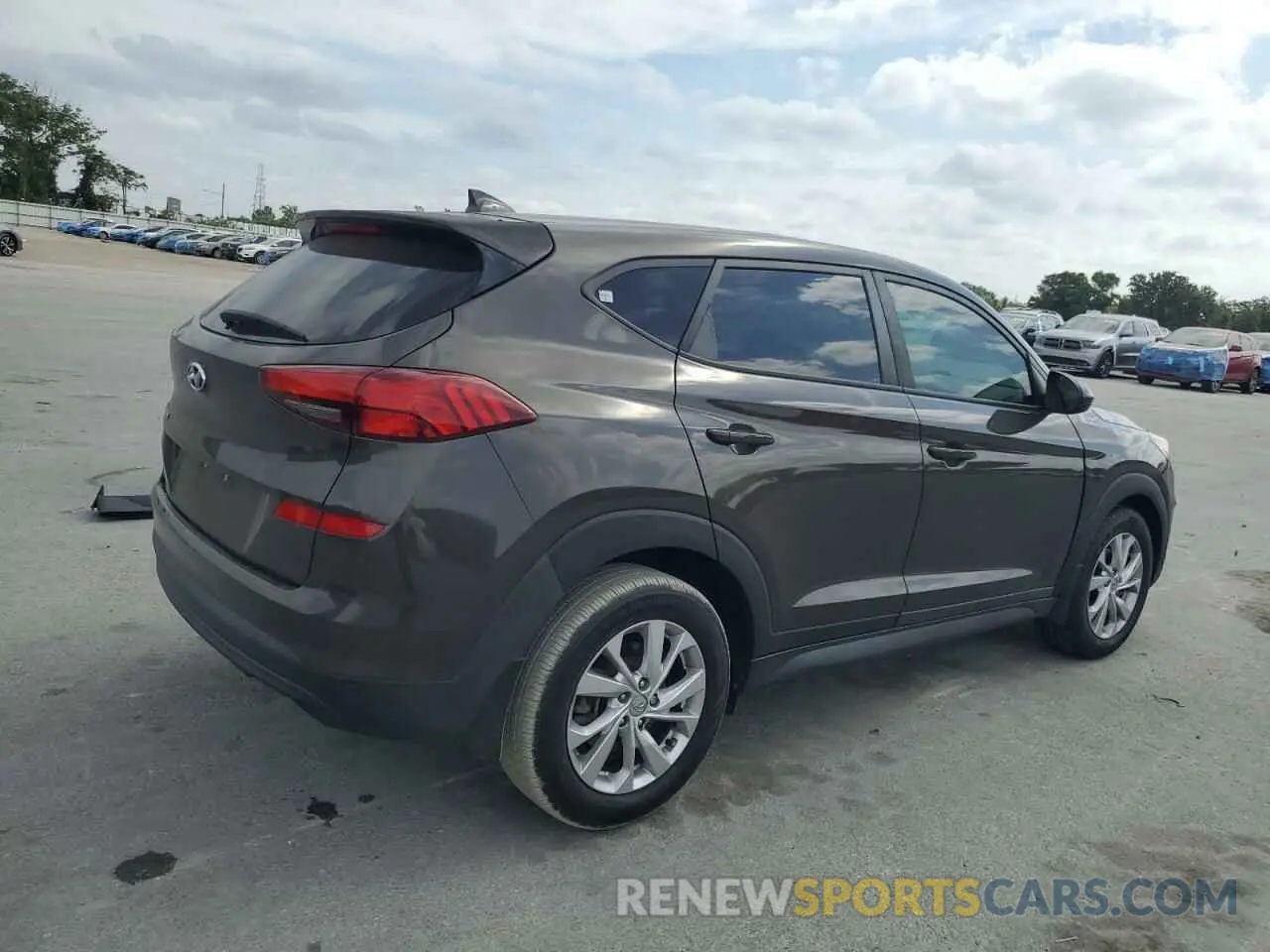 3 fotografías del automóvil dañado KM8J23A49KU008364 HYUNDAI TUCSON 2019