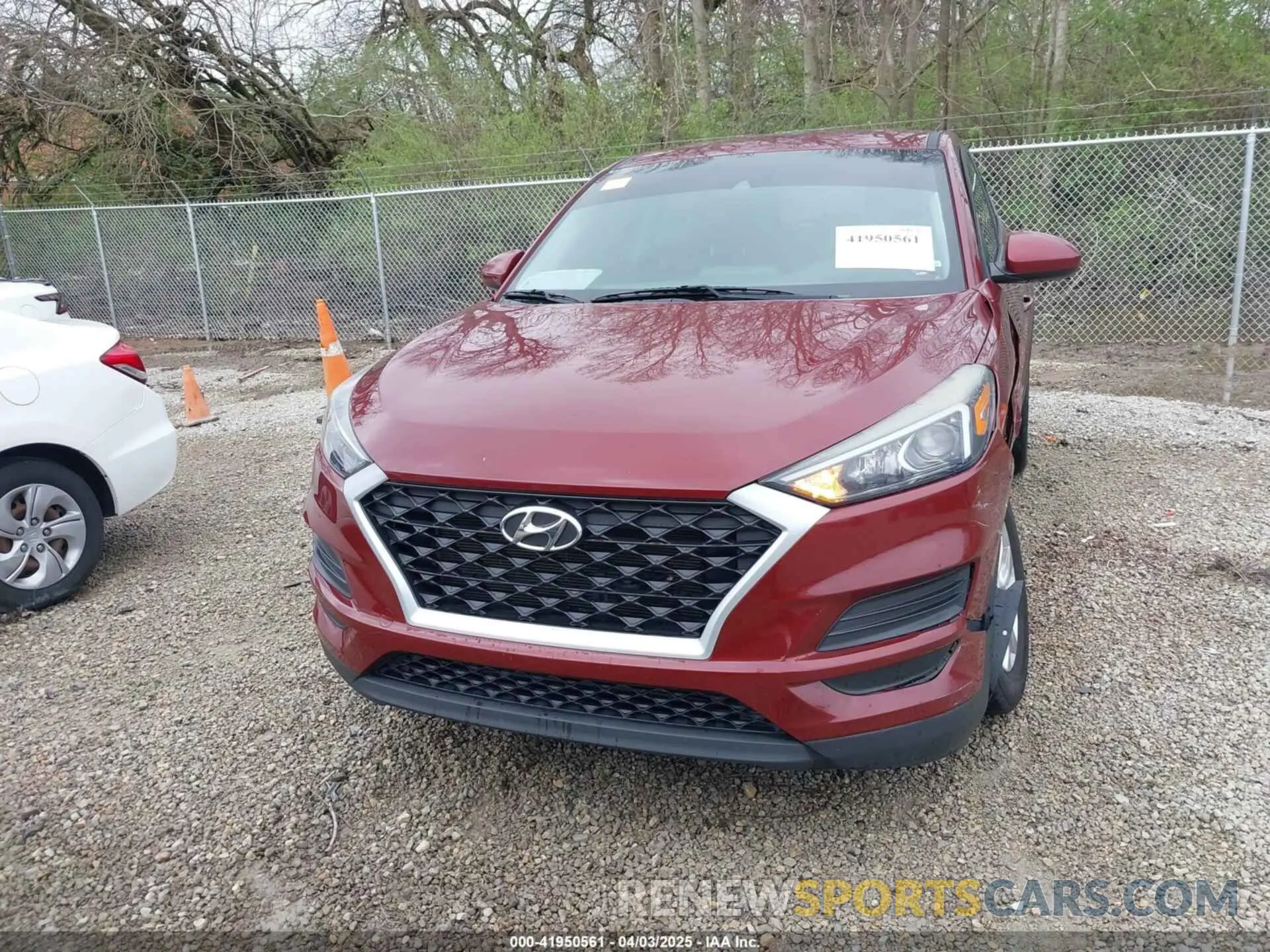 12 fotografías del automóvil dañado KM8J23A49KU986038 HYUNDAI TUCSON 2019