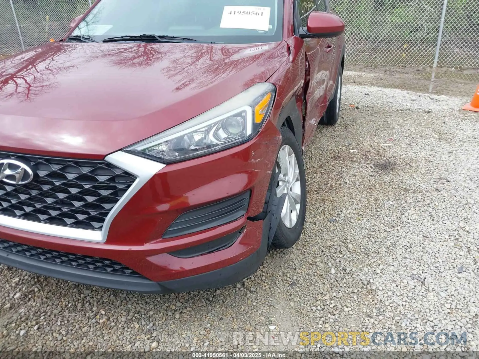 17 fotografías del automóvil dañado KM8J23A49KU986038 HYUNDAI TUCSON 2019