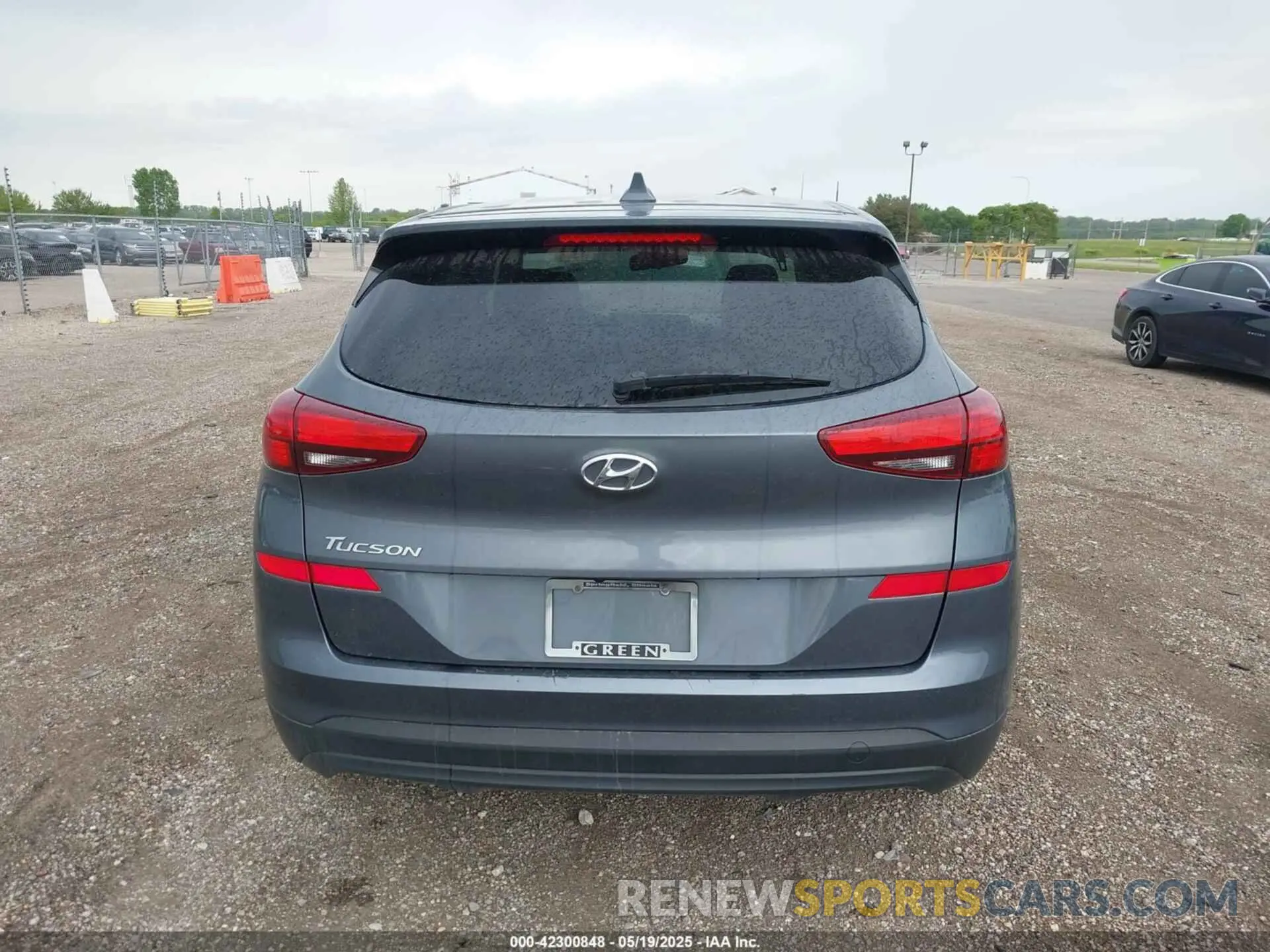 17 fotografías del automóvil dañado KM8J23A4XKU023276 HYUNDAI TUCSON 2019