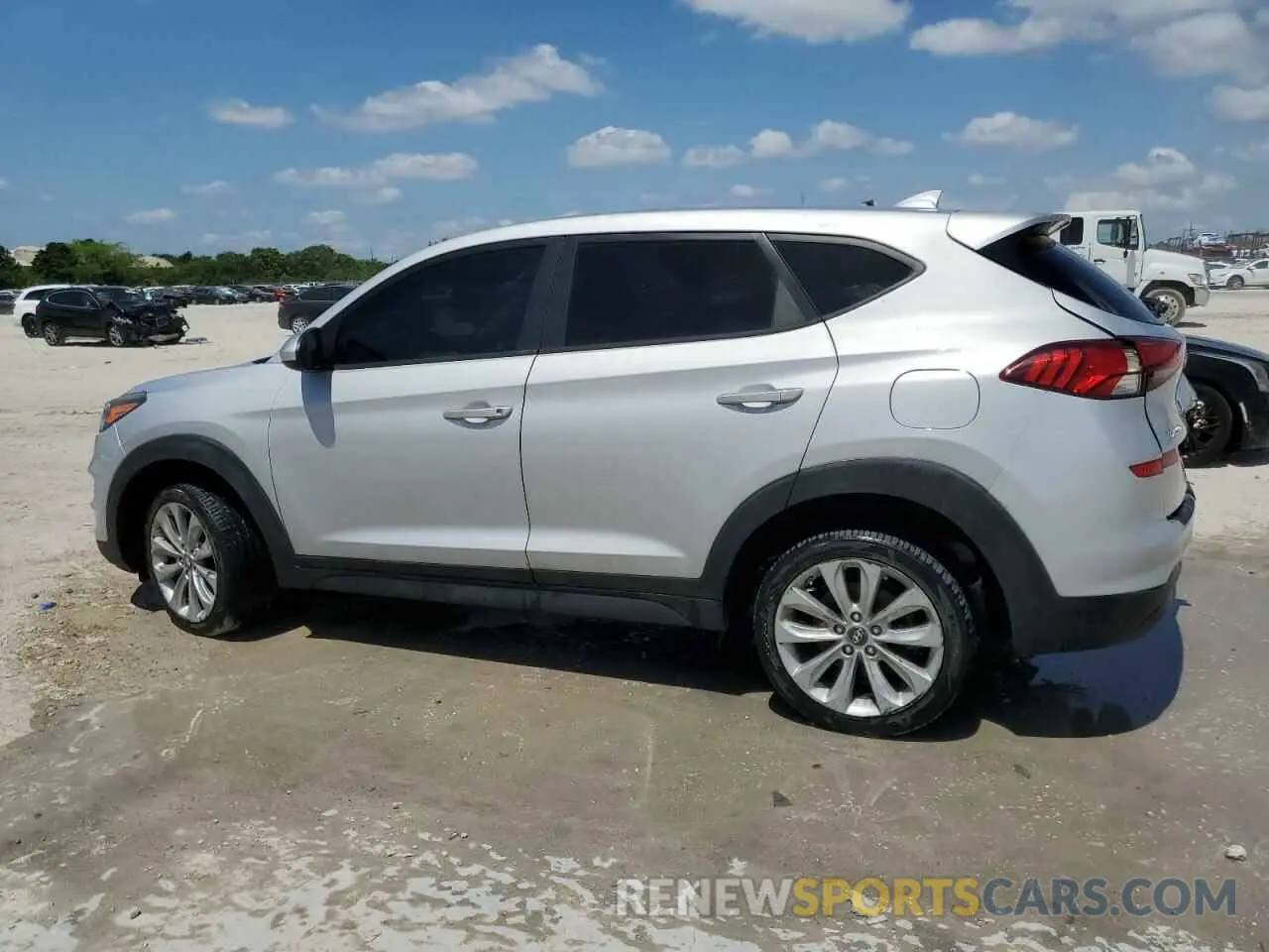 2 fotografías del automóvil dañado KM8J23A4XKU057931 HYUNDAI TUCSON 2019