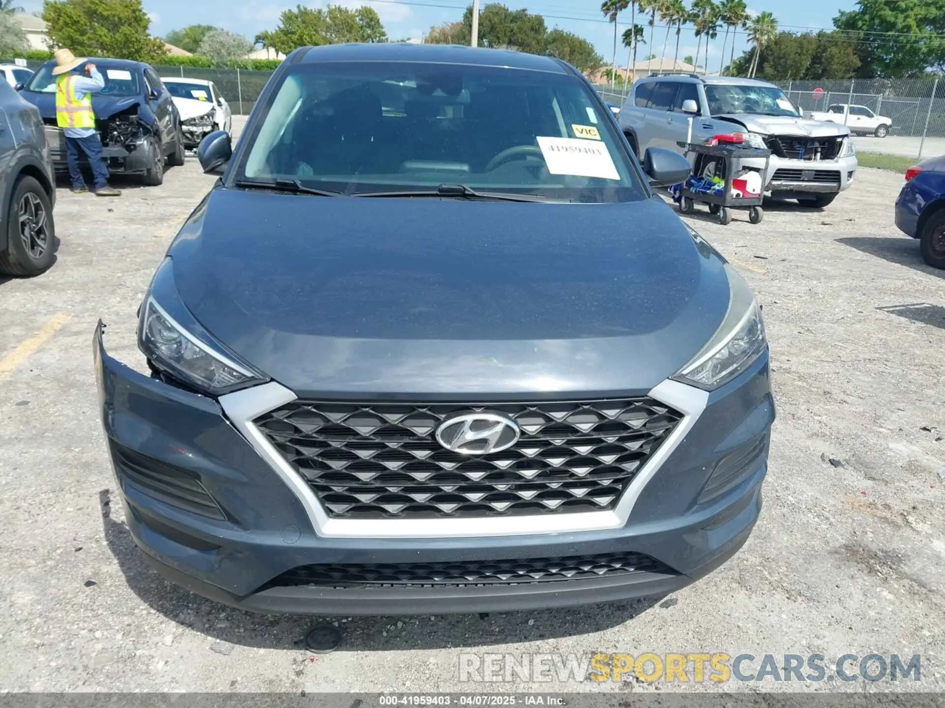 12 fotografías del automóvil dañado KM8J23A4XKU886465 HYUNDAI TUCSON 2019