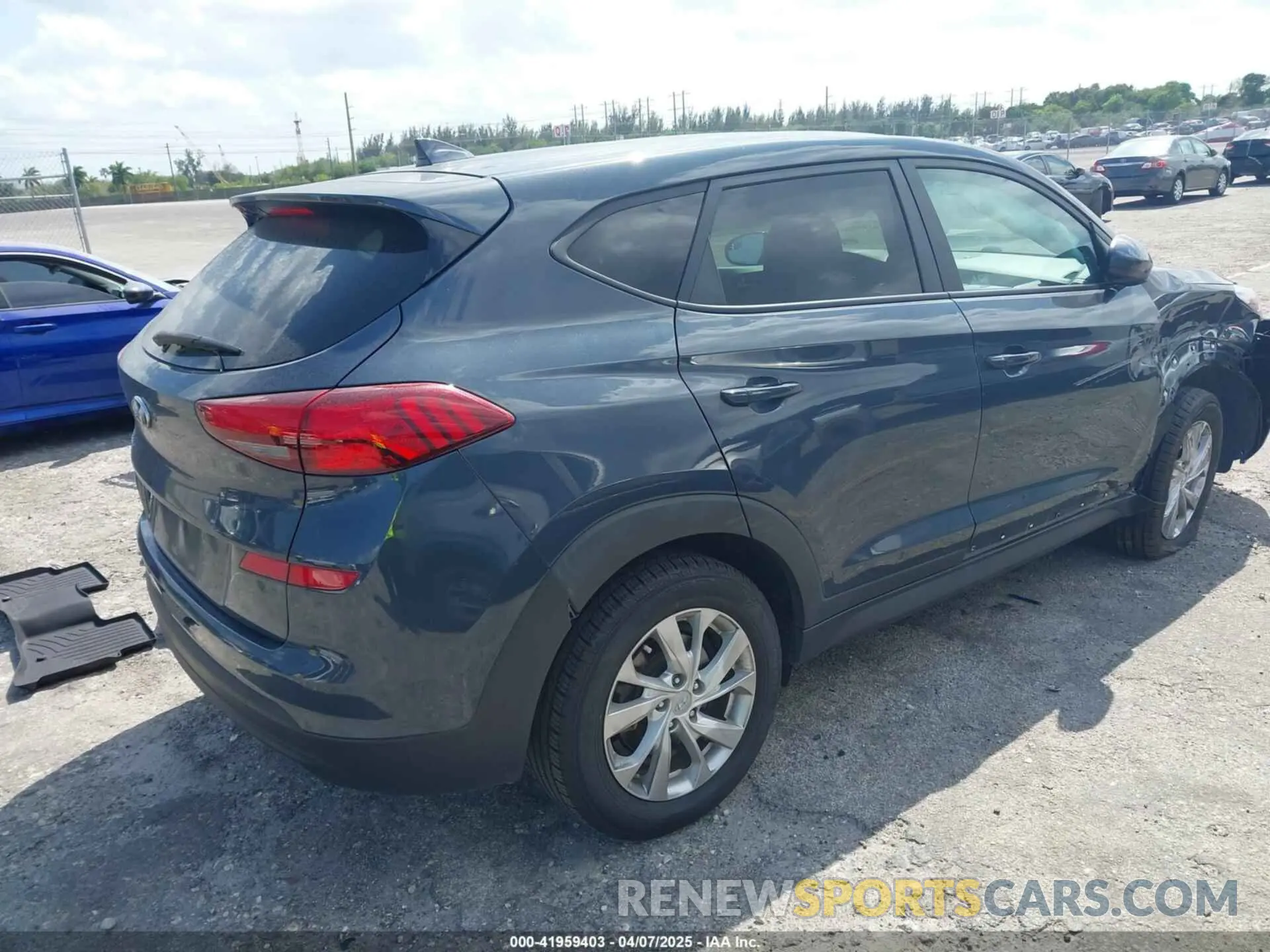 4 fotografías del automóvil dañado KM8J23A4XKU886465 HYUNDAI TUCSON 2019