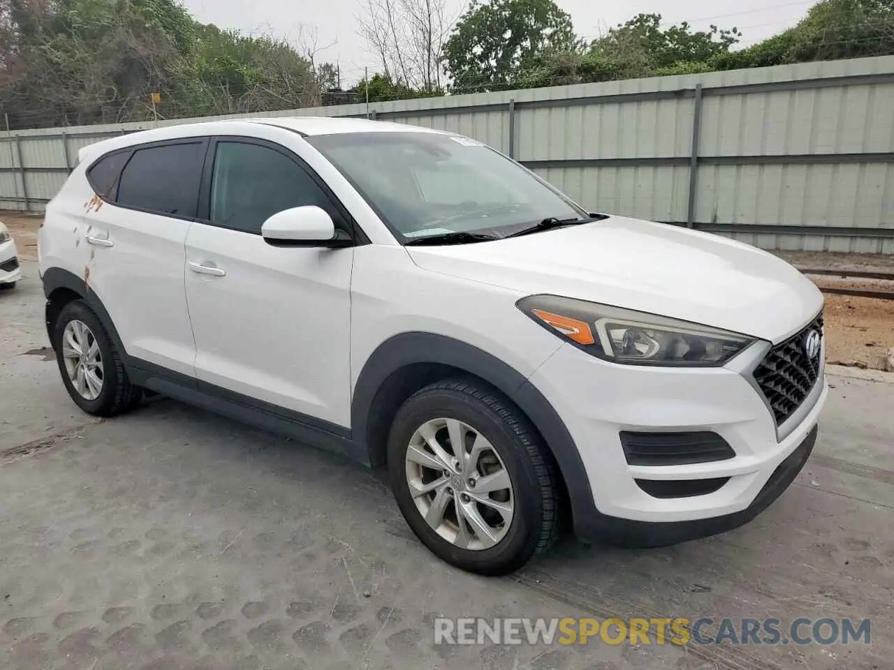 4 fotografías del automóvil dañado KM8J23A4XKU886871 HYUNDAI TUCSON 2019
