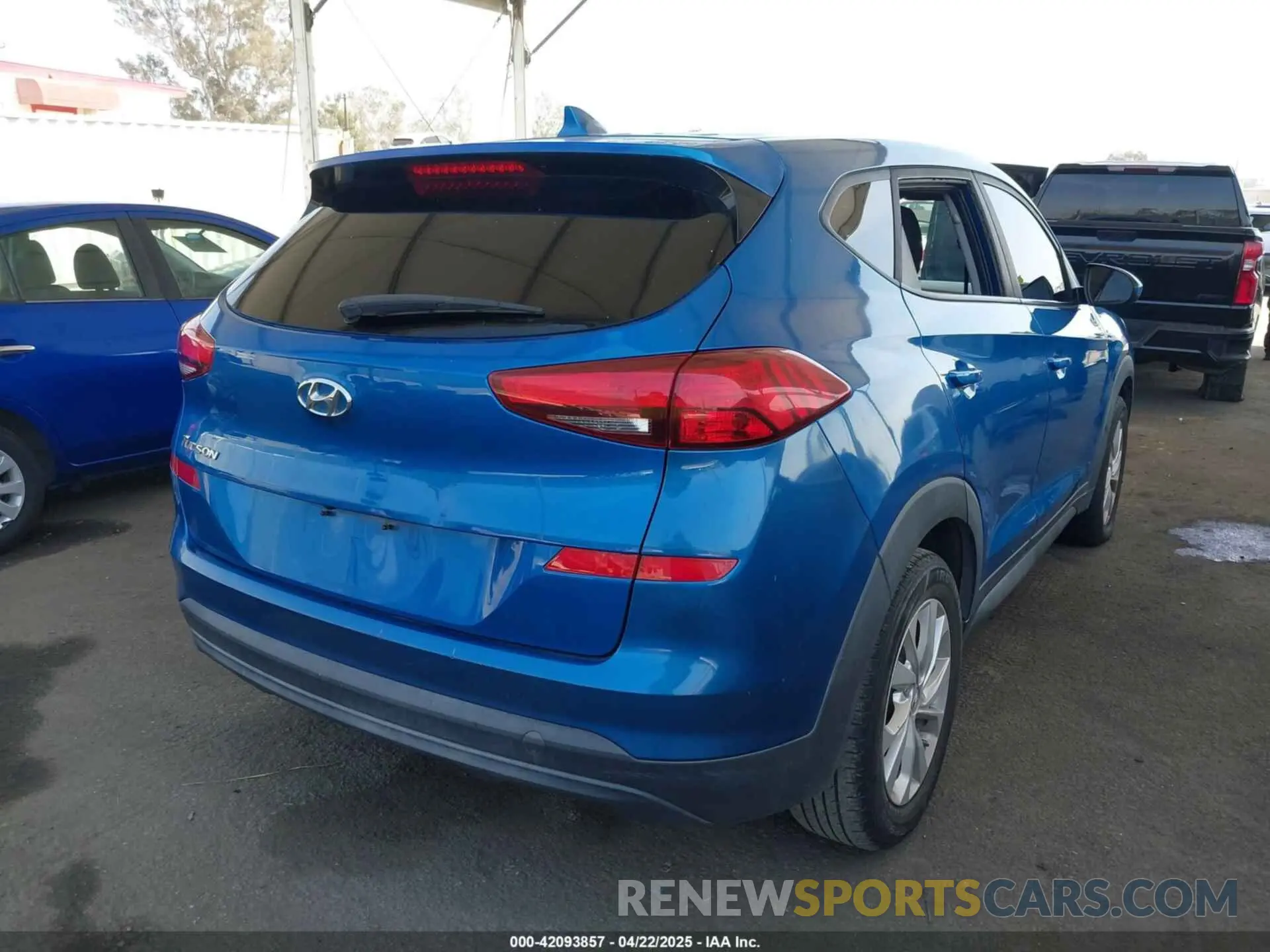 4 fotografías del automóvil dañado KM8J23A4XKU950083 HYUNDAI TUCSON 2019
