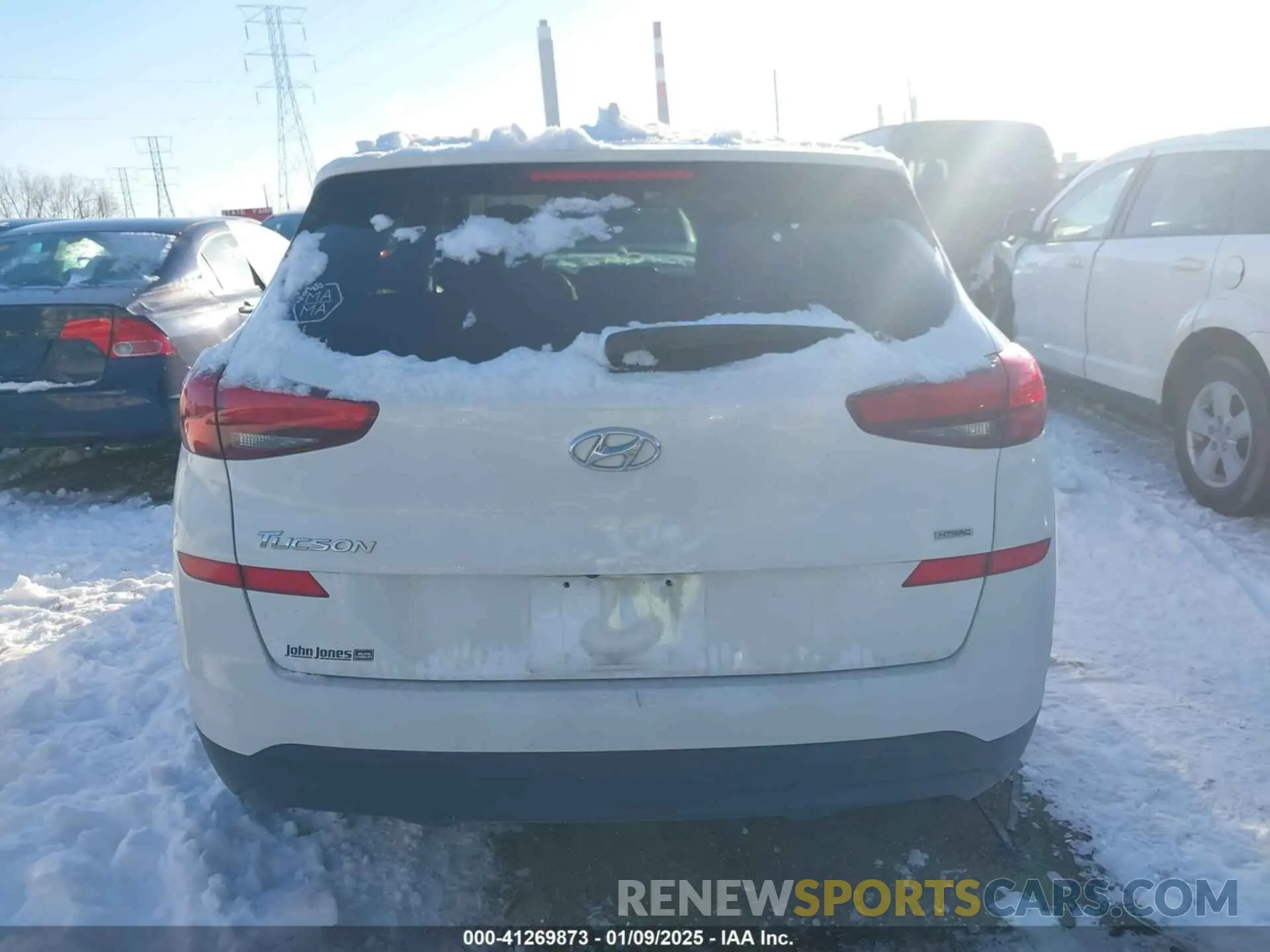 16 fotografías del automóvil dañado KM8J2CA40KU852986 HYUNDAI TUCSON 2019