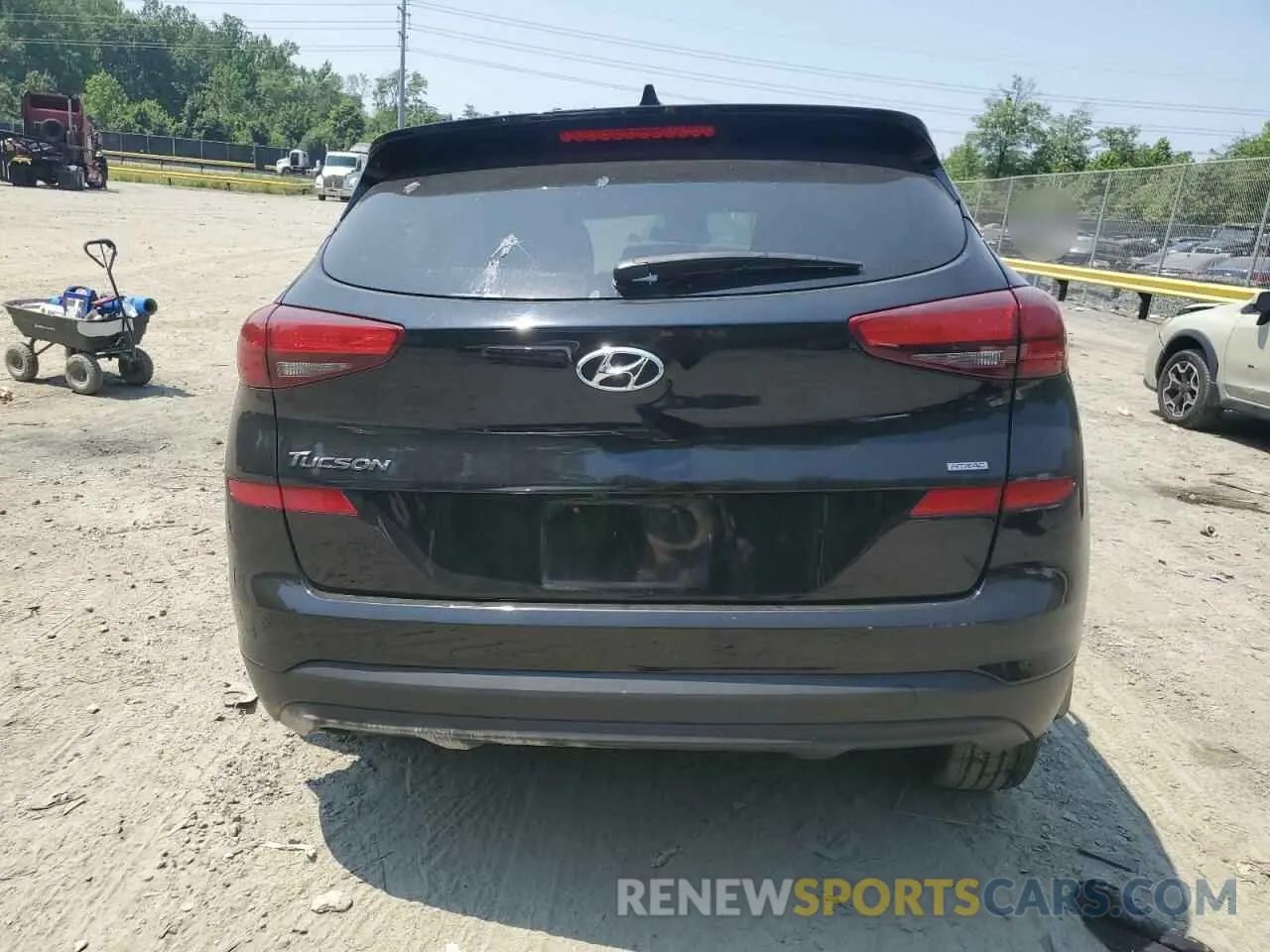 6 fotografías del automóvil dañado KM8J2CA41KU071796 HYUNDAI TUCSON 2019