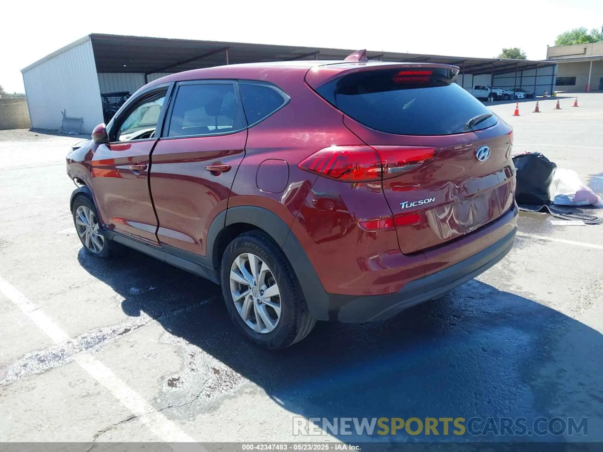 3 fotografías del automóvil dañado KM8J2CA41KU914007 HYUNDAI TUCSON 2019
