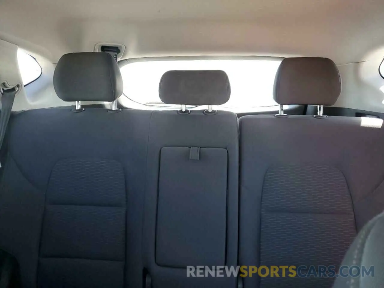 10 fotografías del automóvil dañado KM8J2CA41KU914993 HYUNDAI TUCSON 2019