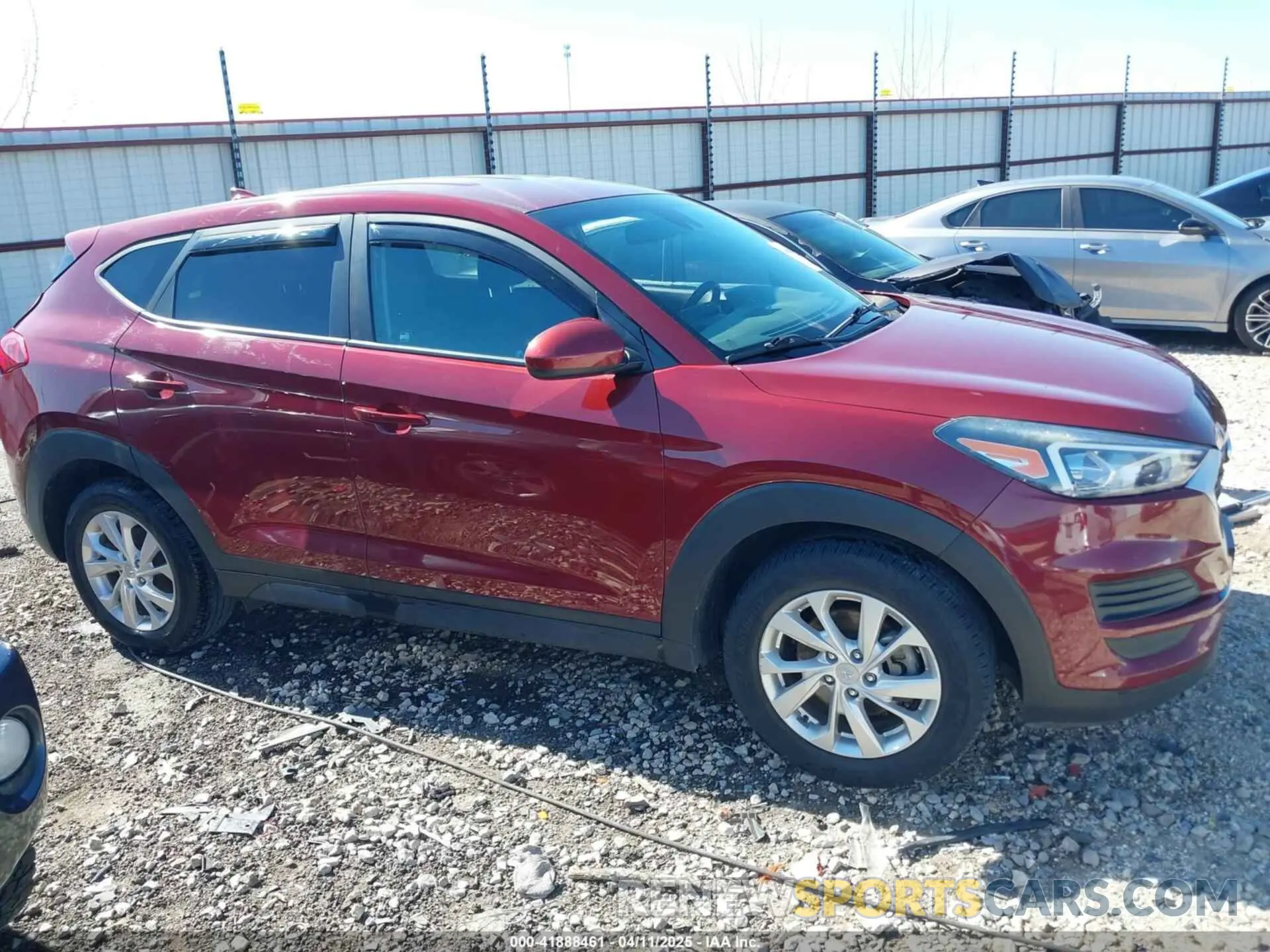 13 fotografías del automóvil dañado KM8J2CA41KU926156 HYUNDAI TUCSON 2019
